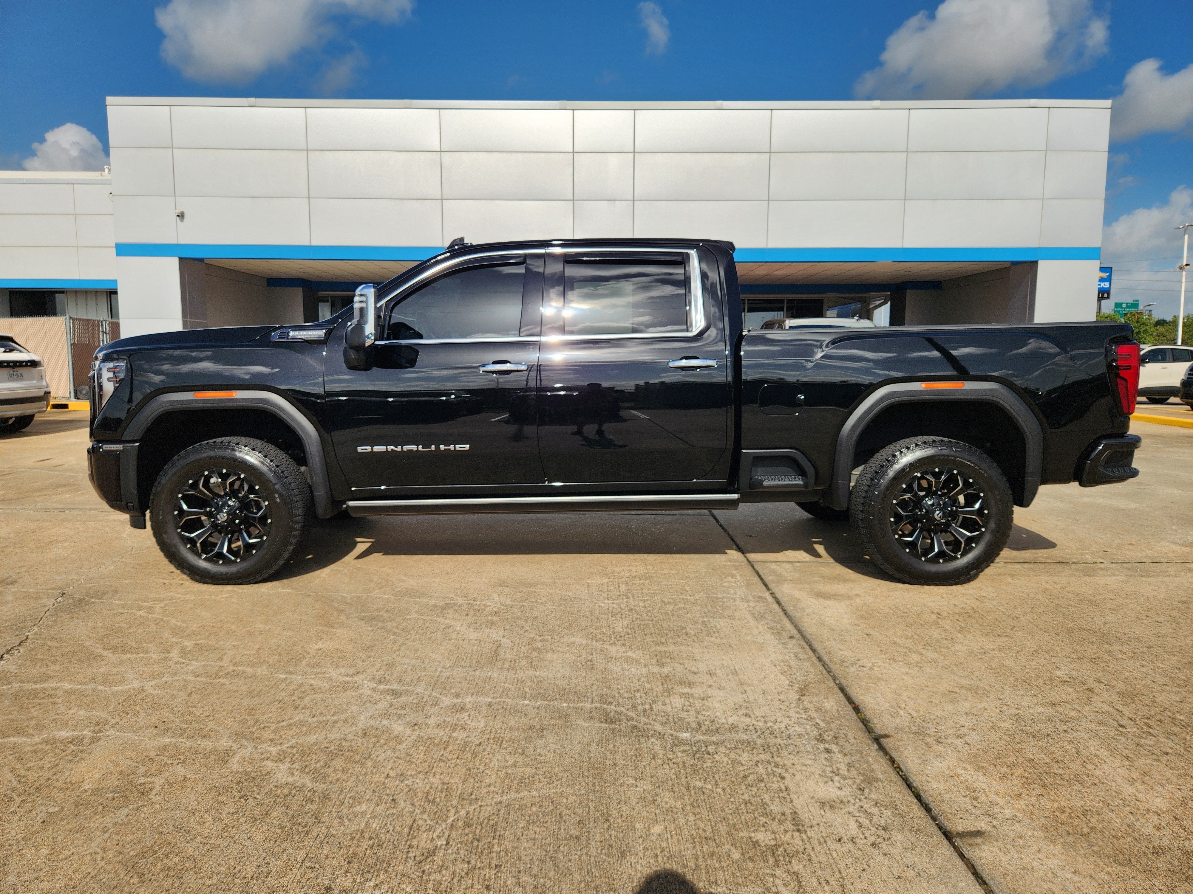 2025 GMC Sierra 2500 HD Denali Ultimate