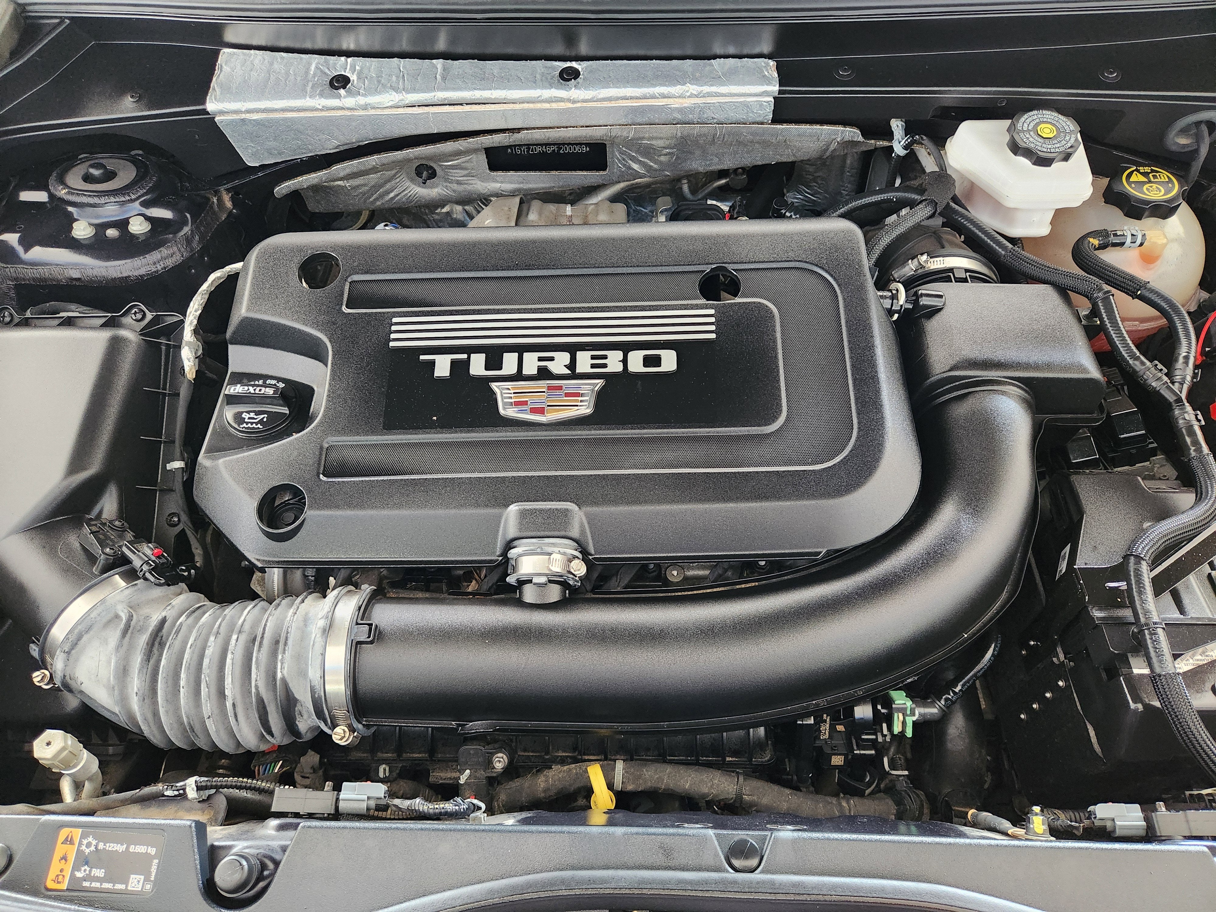 2023 Cadillac XT4 Premium Luxury