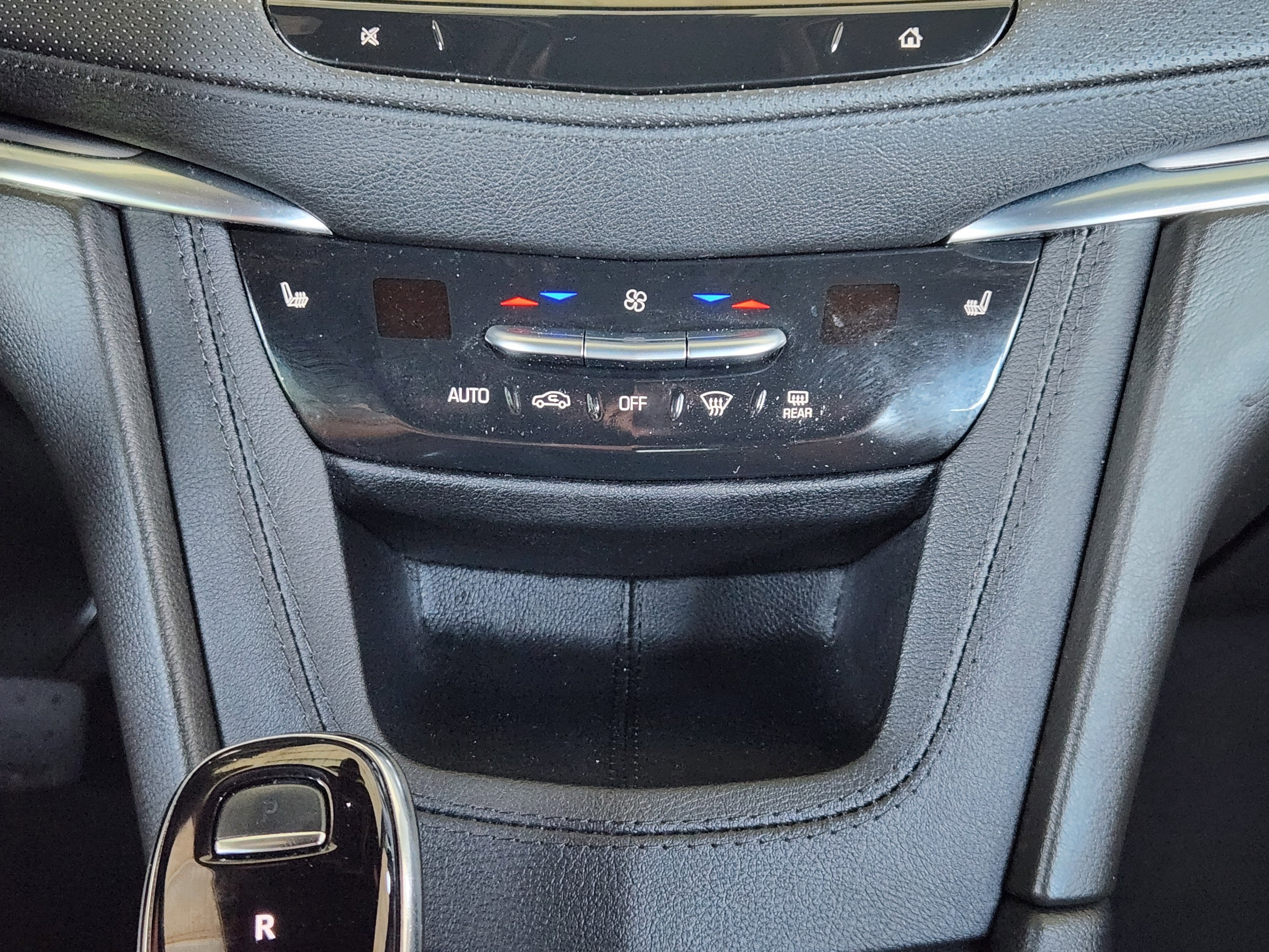 2024 Cadillac XT5 Luxury