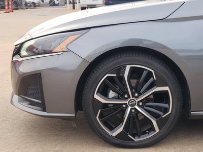 2023 Nissan Altima 2.5 SR