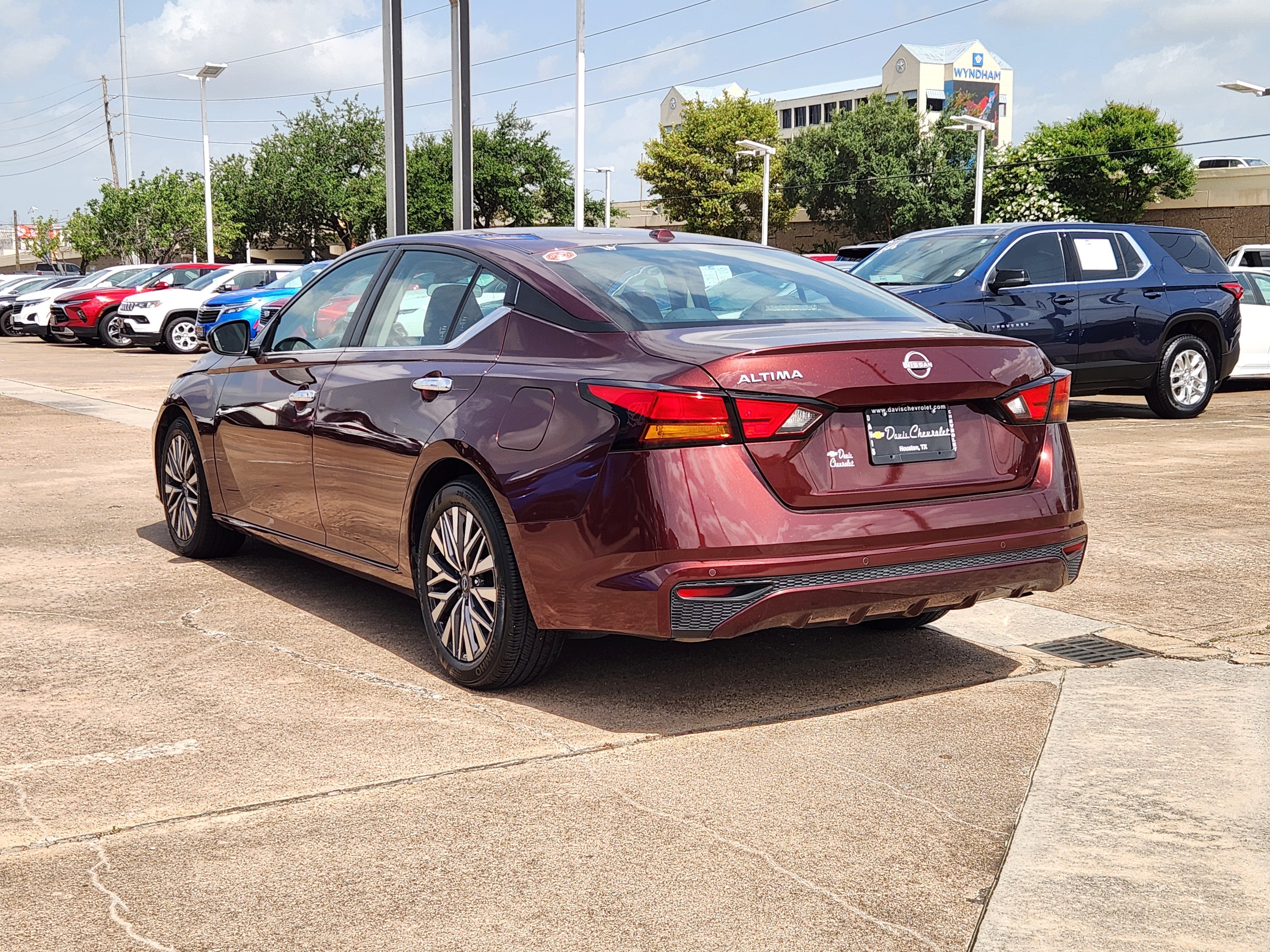 2024 Nissan Altima 2.5 SV