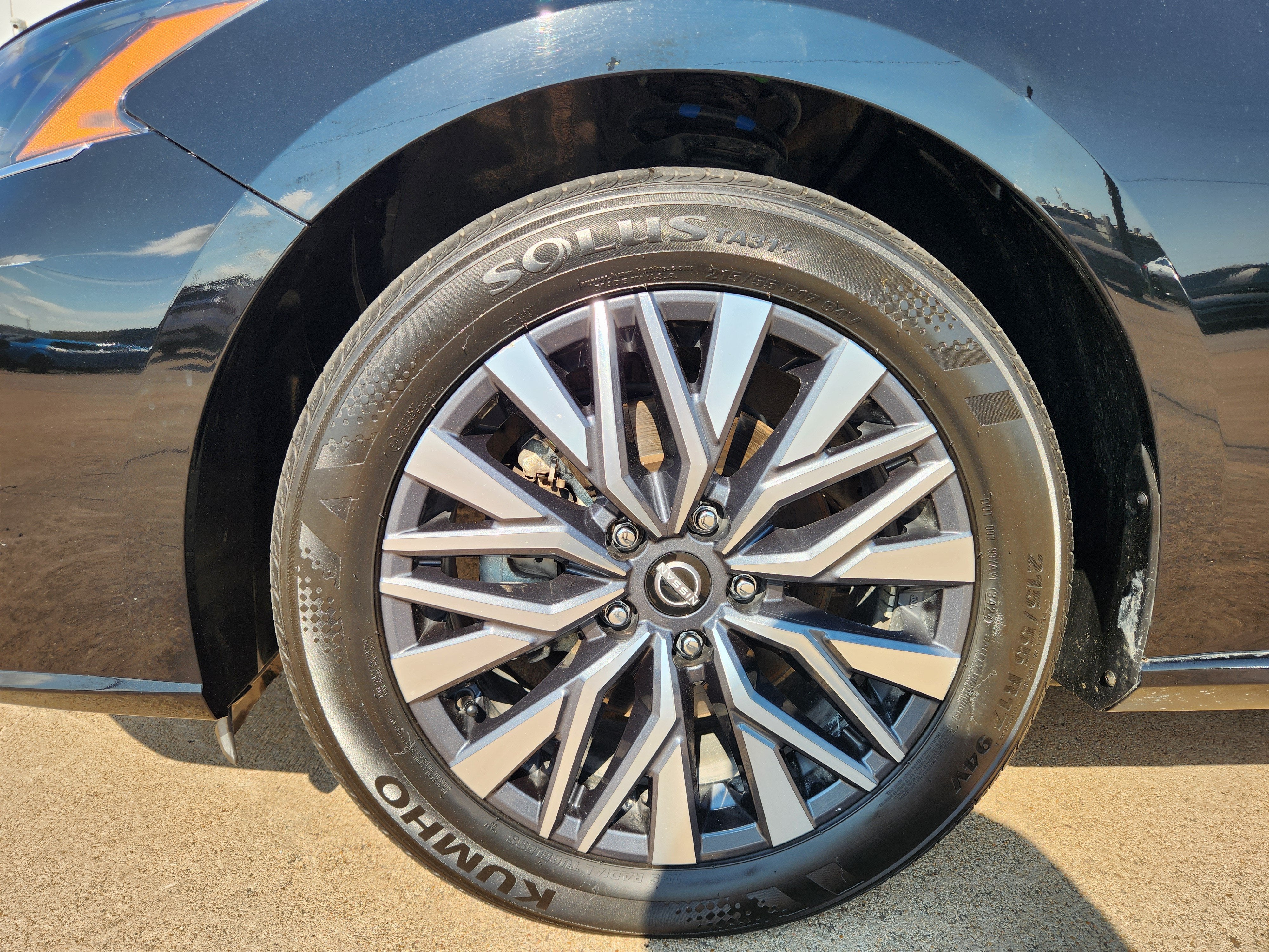 2025 Nissan Altima SV