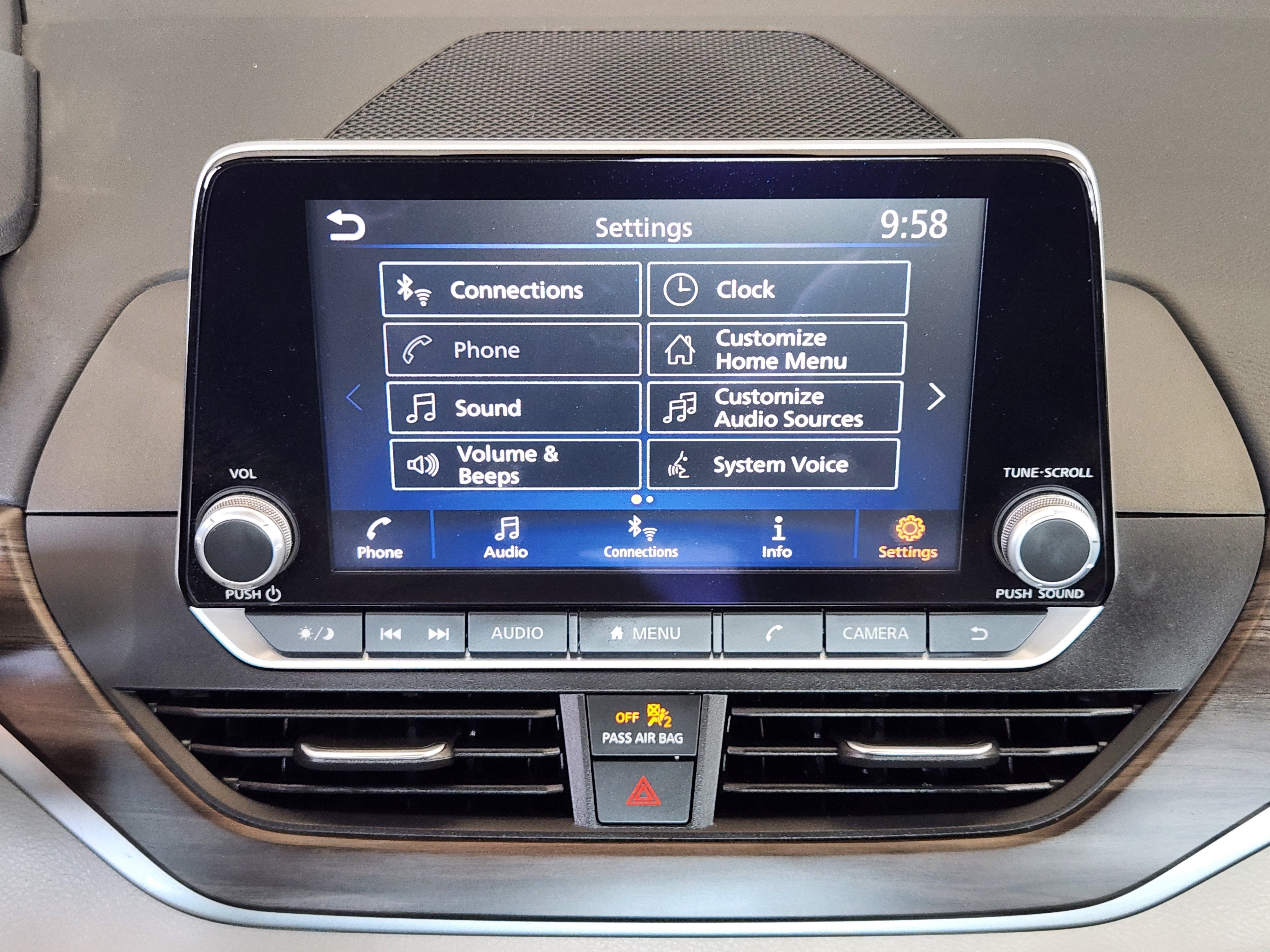 2025 Nissan Altima SV