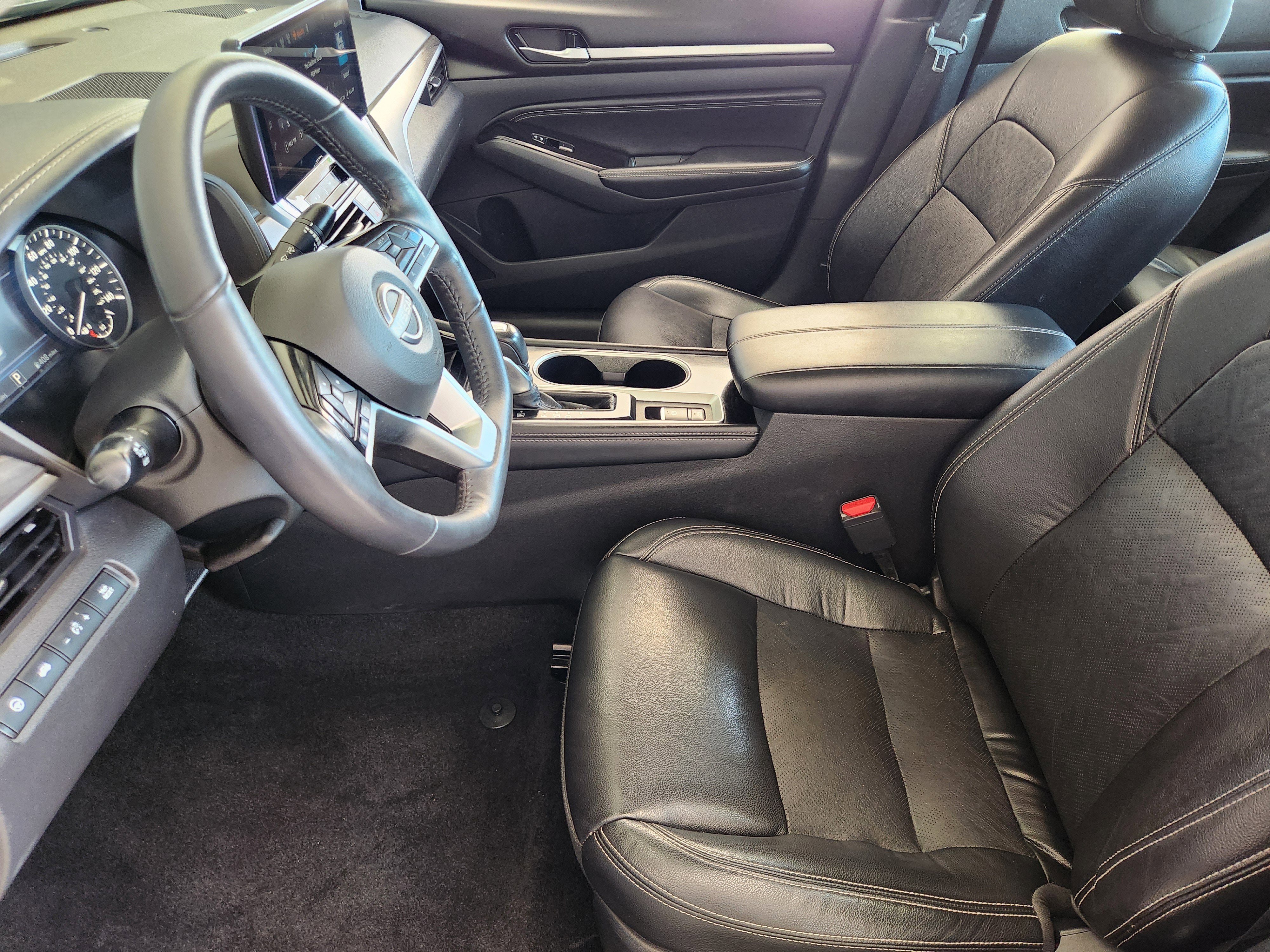 2023 Nissan Altima SL FWD