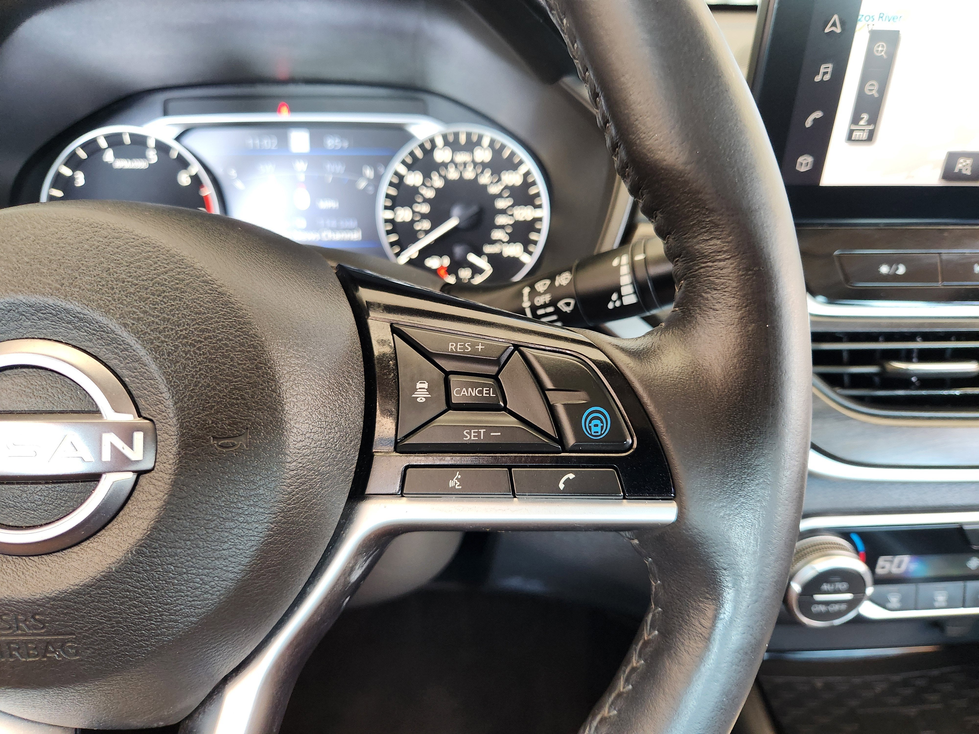 2023 Nissan Altima SL FWD