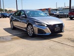 2023 Nissan Altima SL FWD