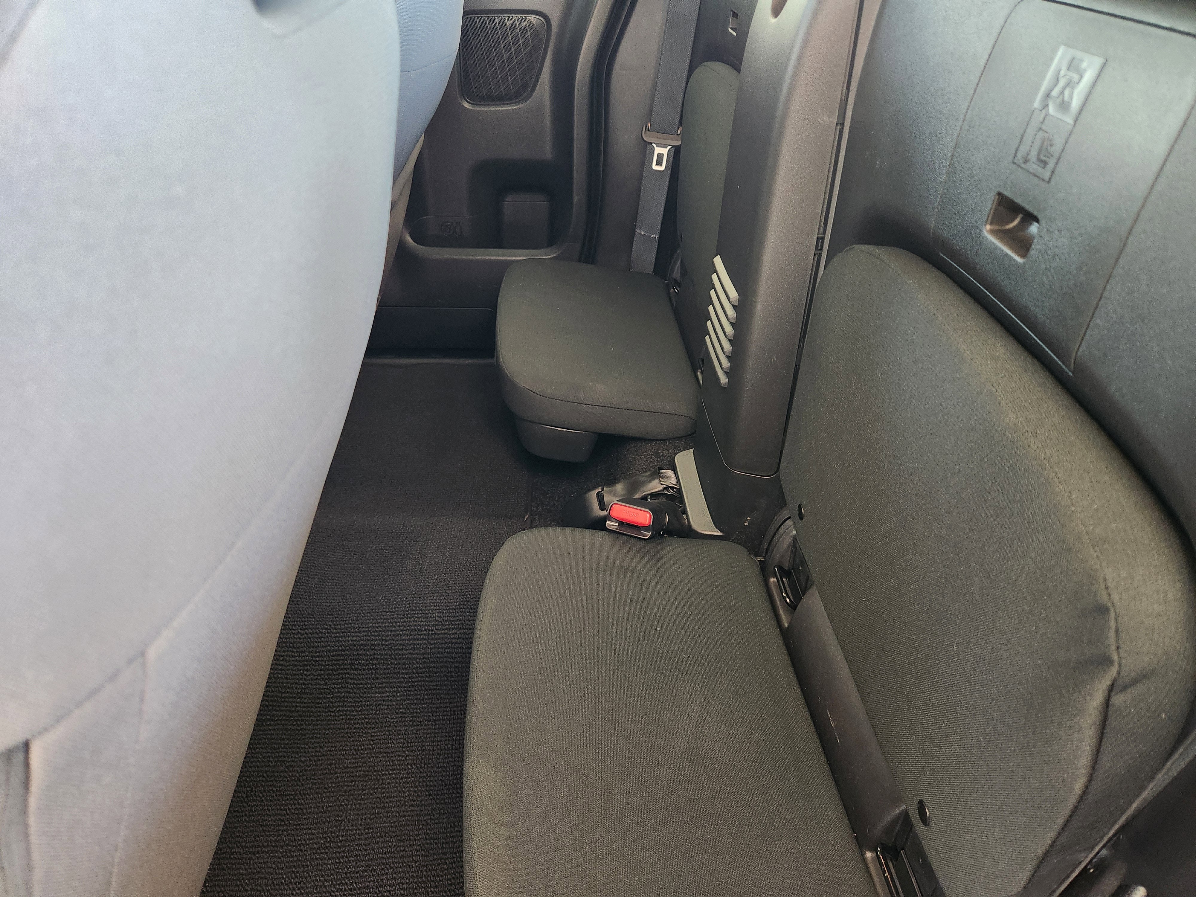 2024 Nissan Frontier King Cab S 4x2