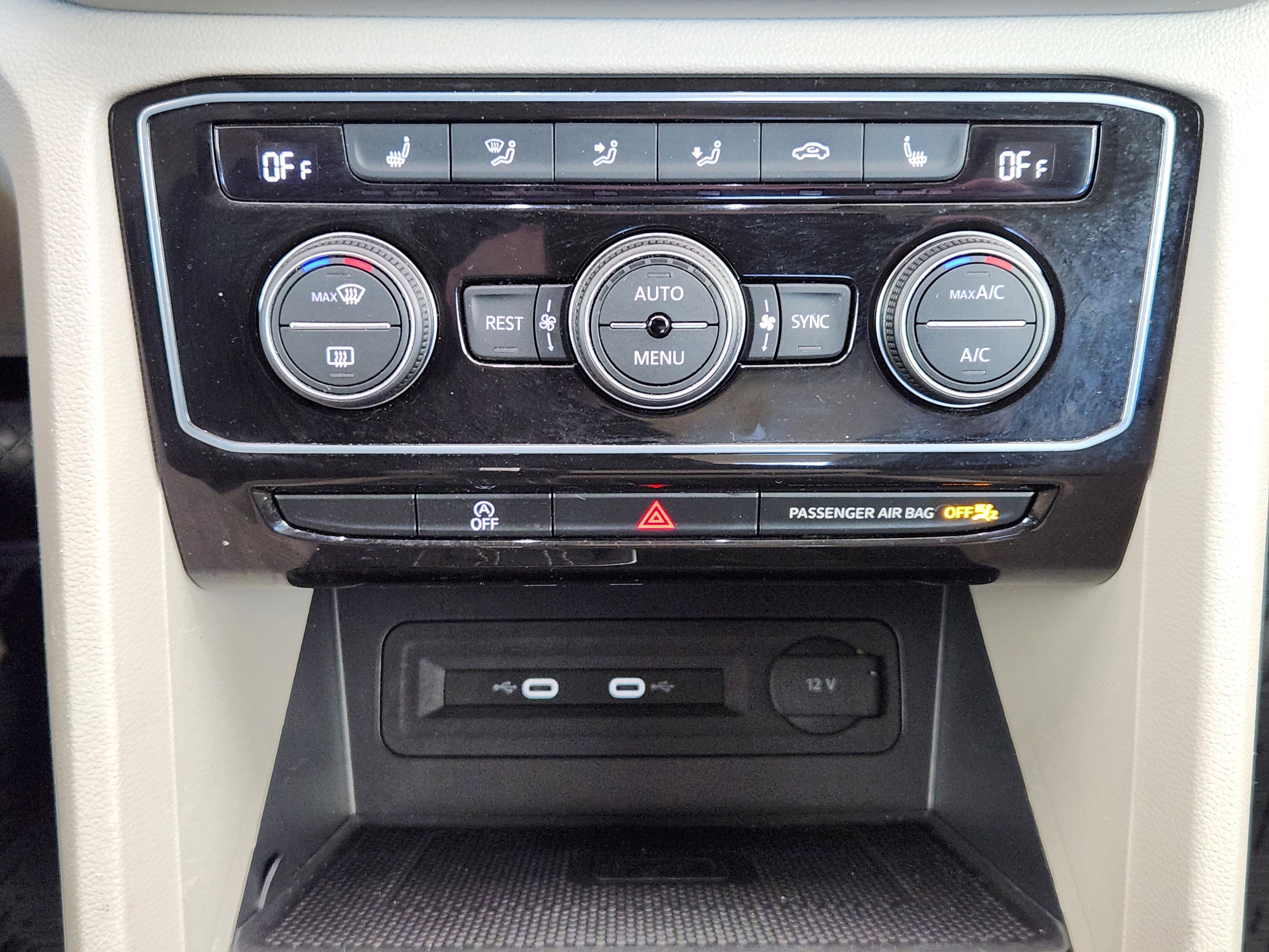 2023 Volkswagen Atlas 2.0T SE w/Technology