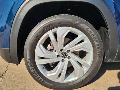 2023 Volkswagen Atlas 2.0T SE w/Technology