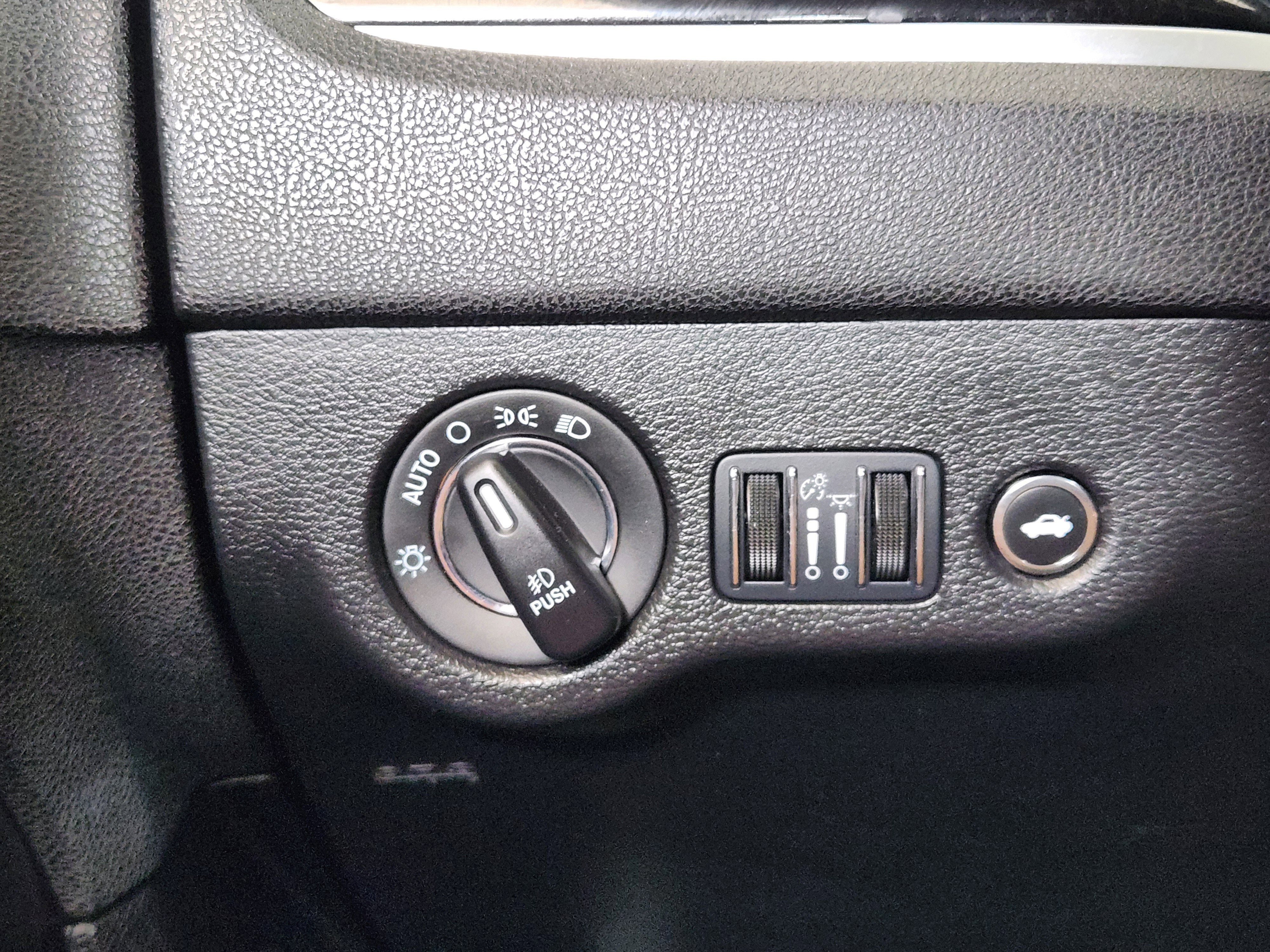 2023 Chrysler 300 300S