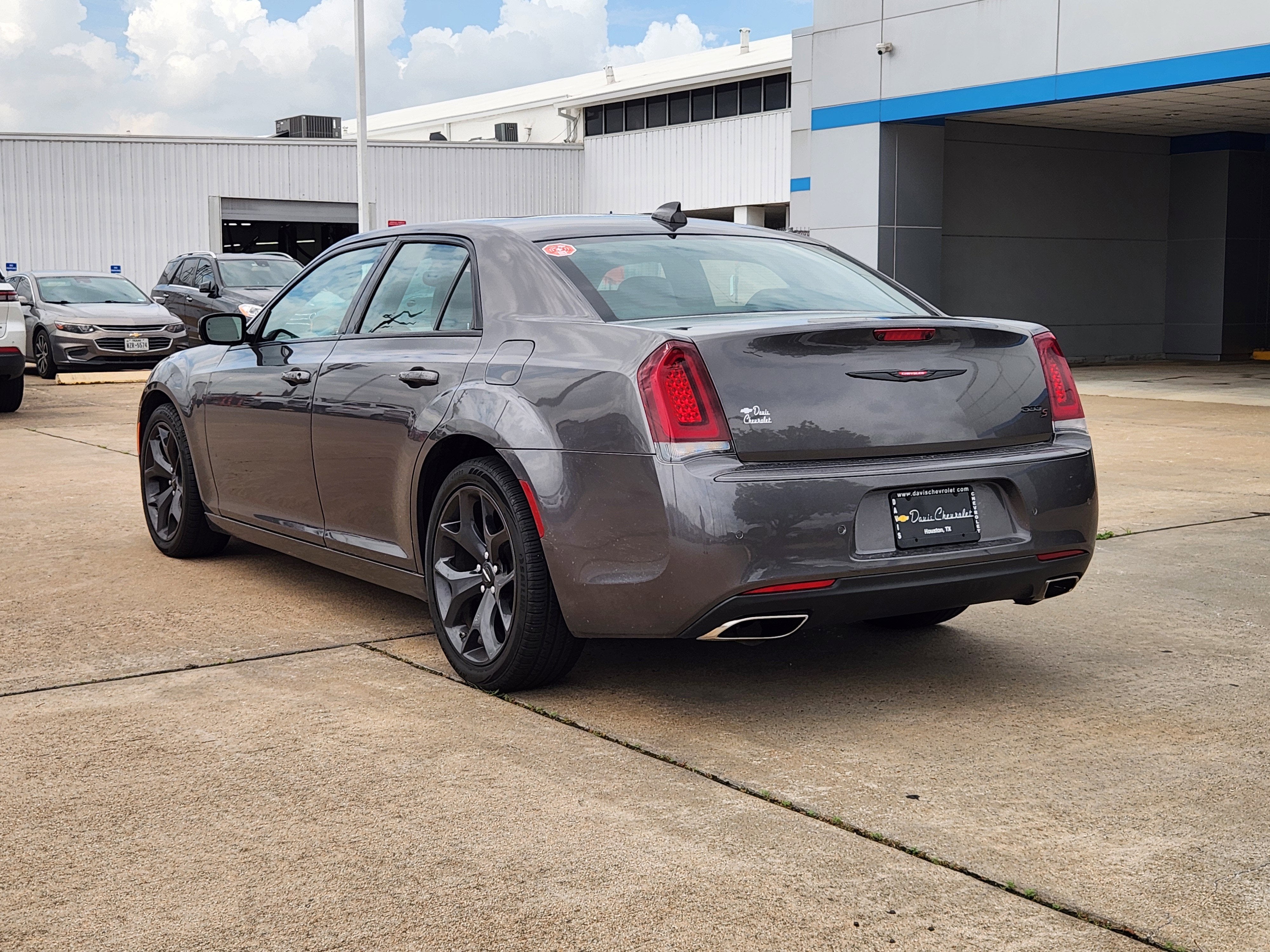2023 Chrysler 300 300S