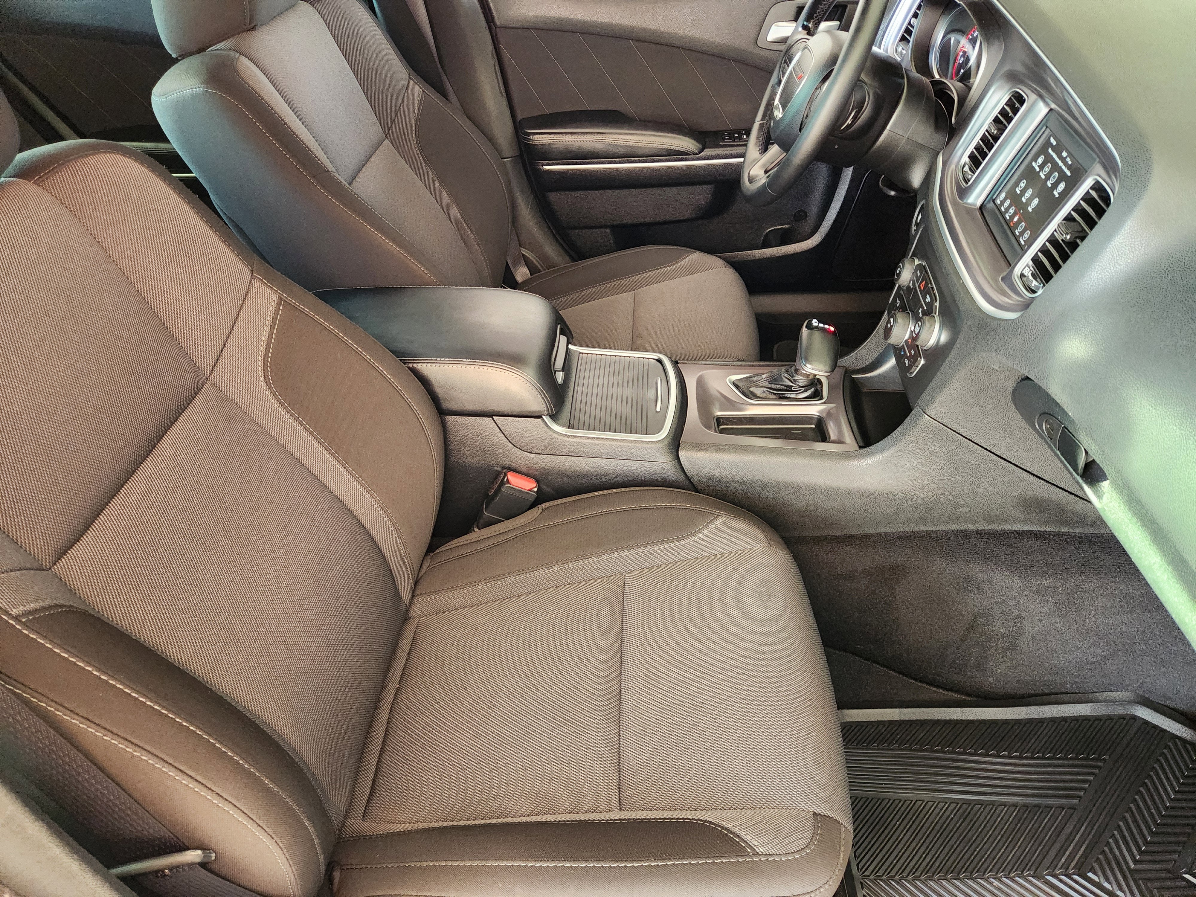 2020 Dodge Charger SXT RWD