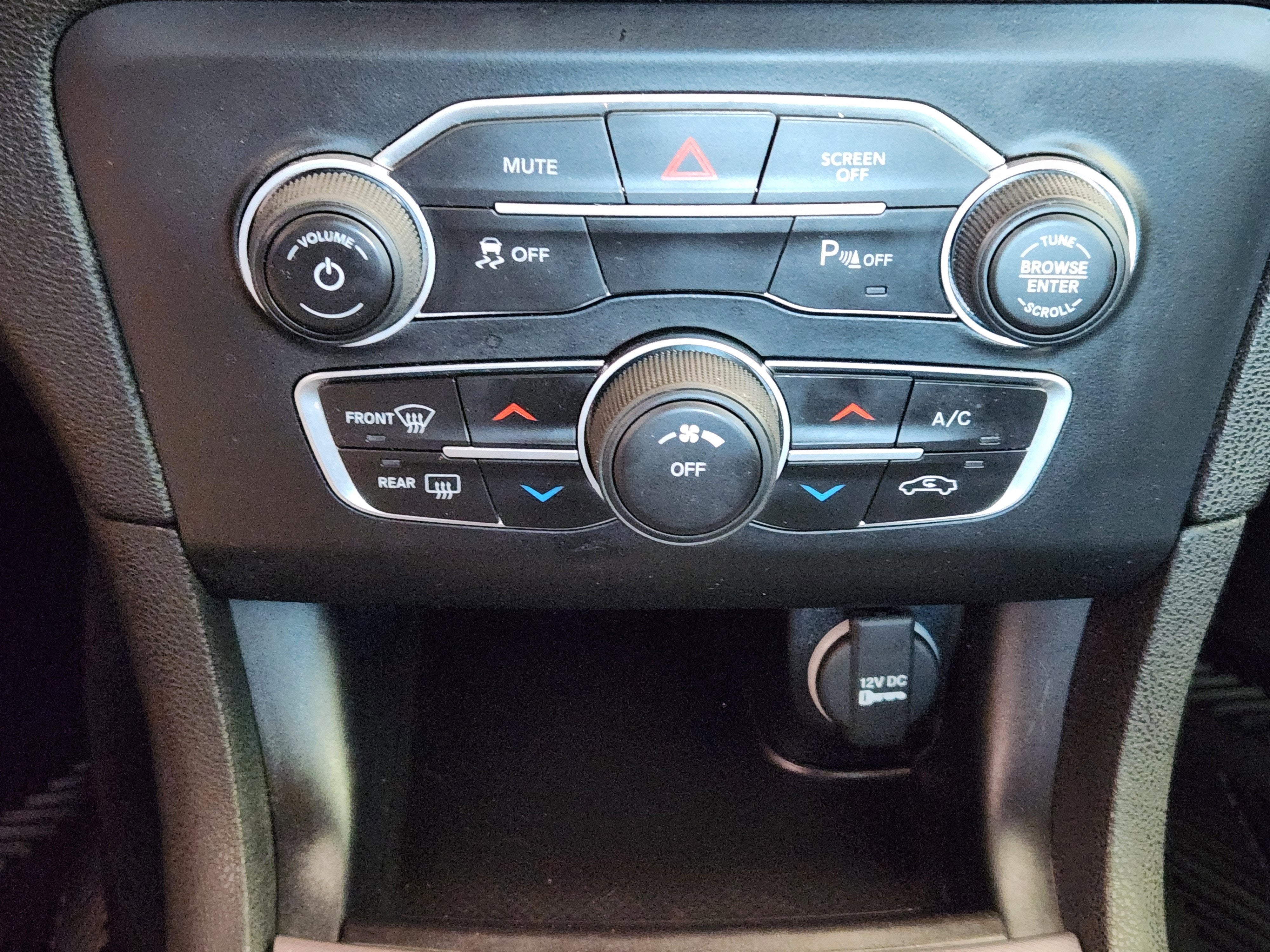 2020 Dodge Charger SXT RWD