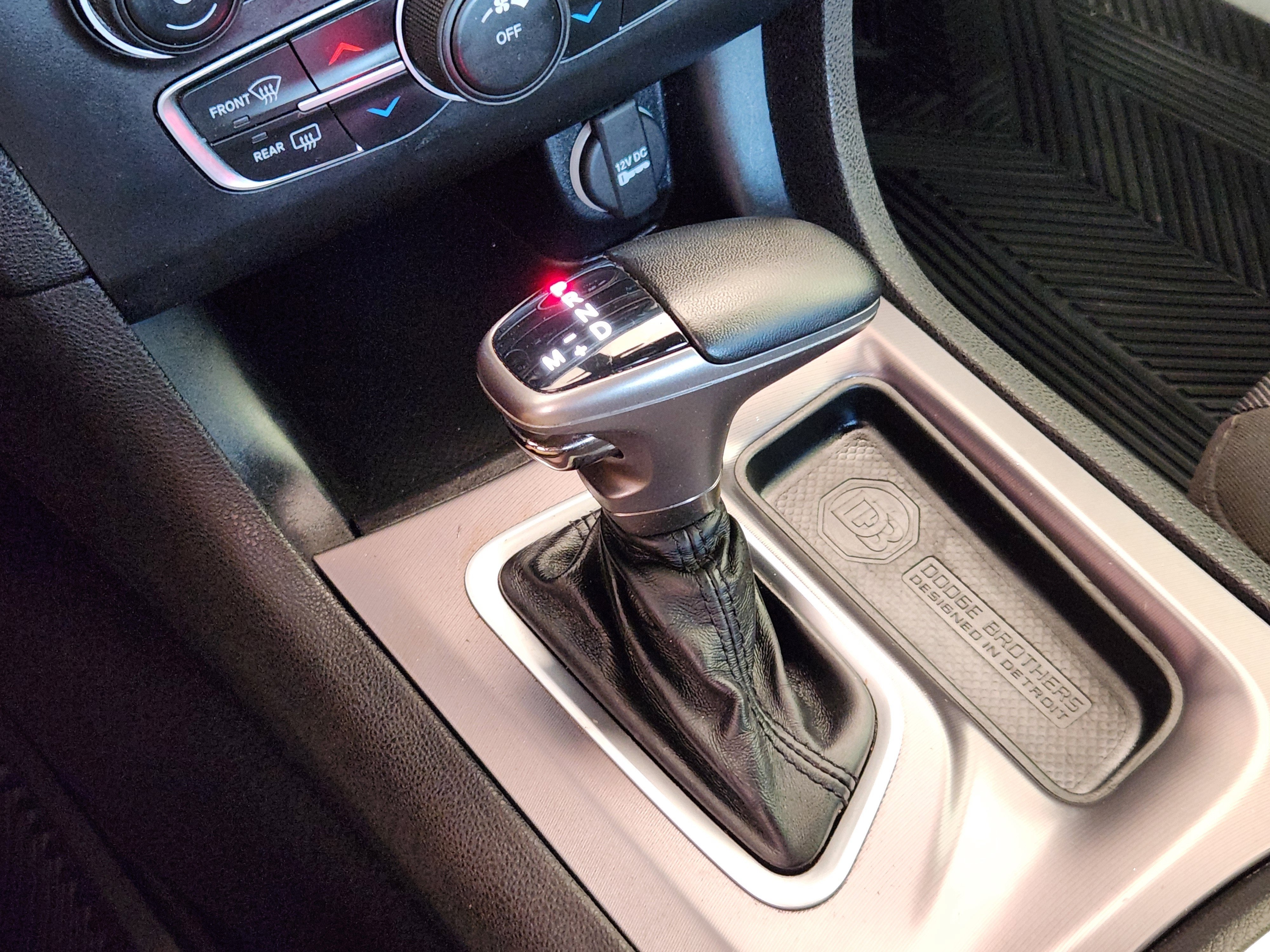 2020 Dodge Charger SXT RWD