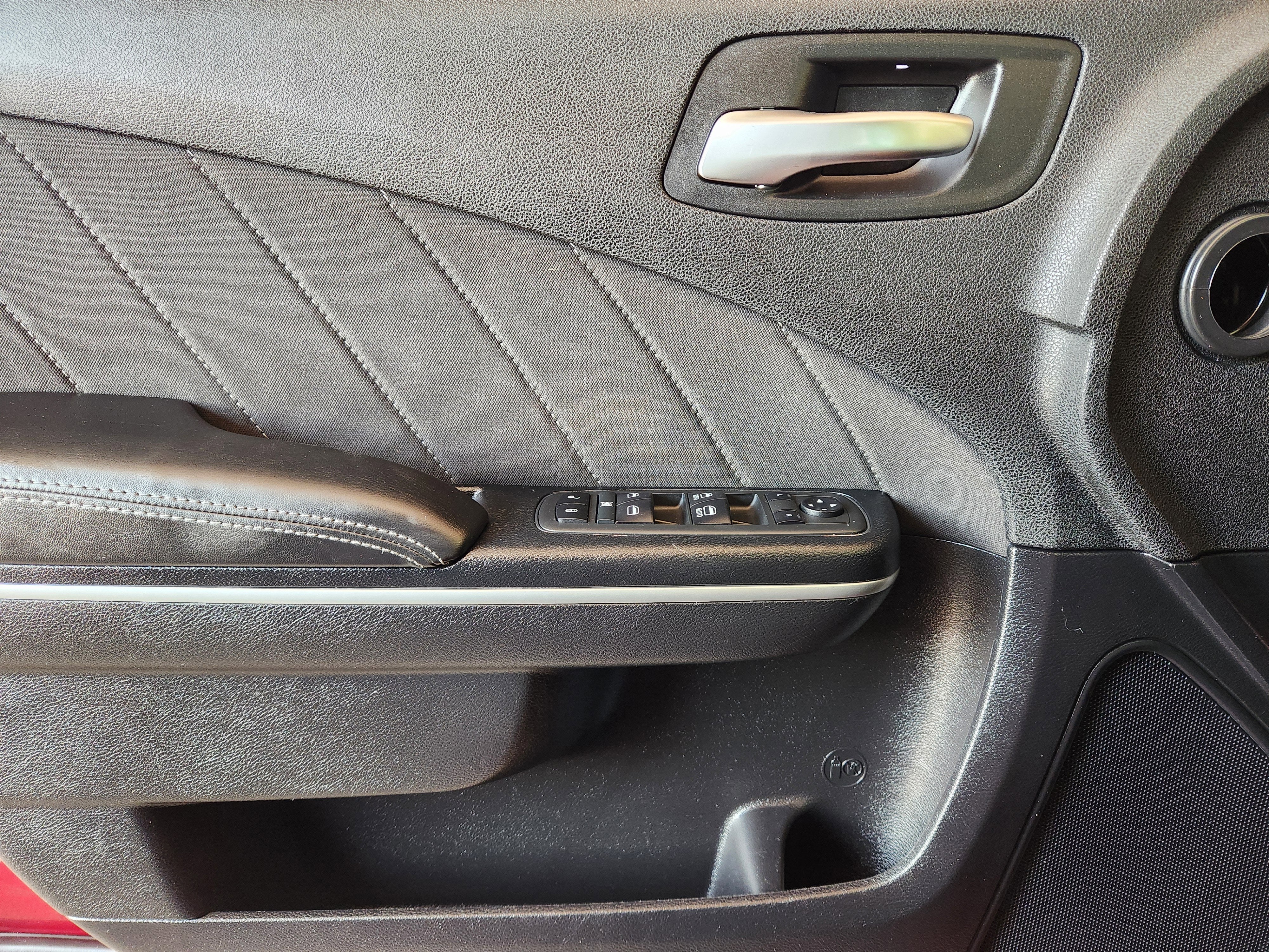 2020 Dodge Charger SXT RWD