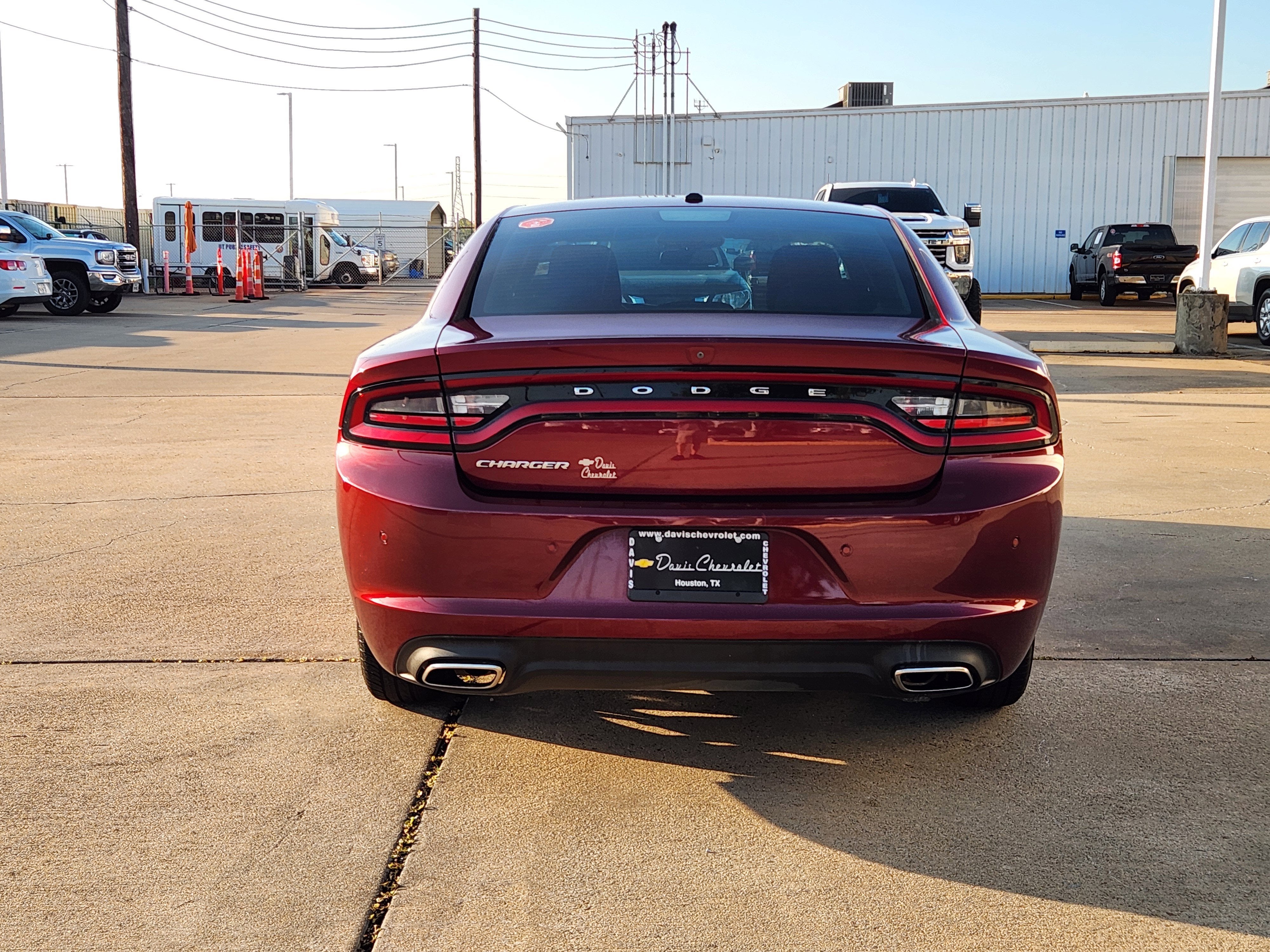 2020 Dodge Charger SXT RWD