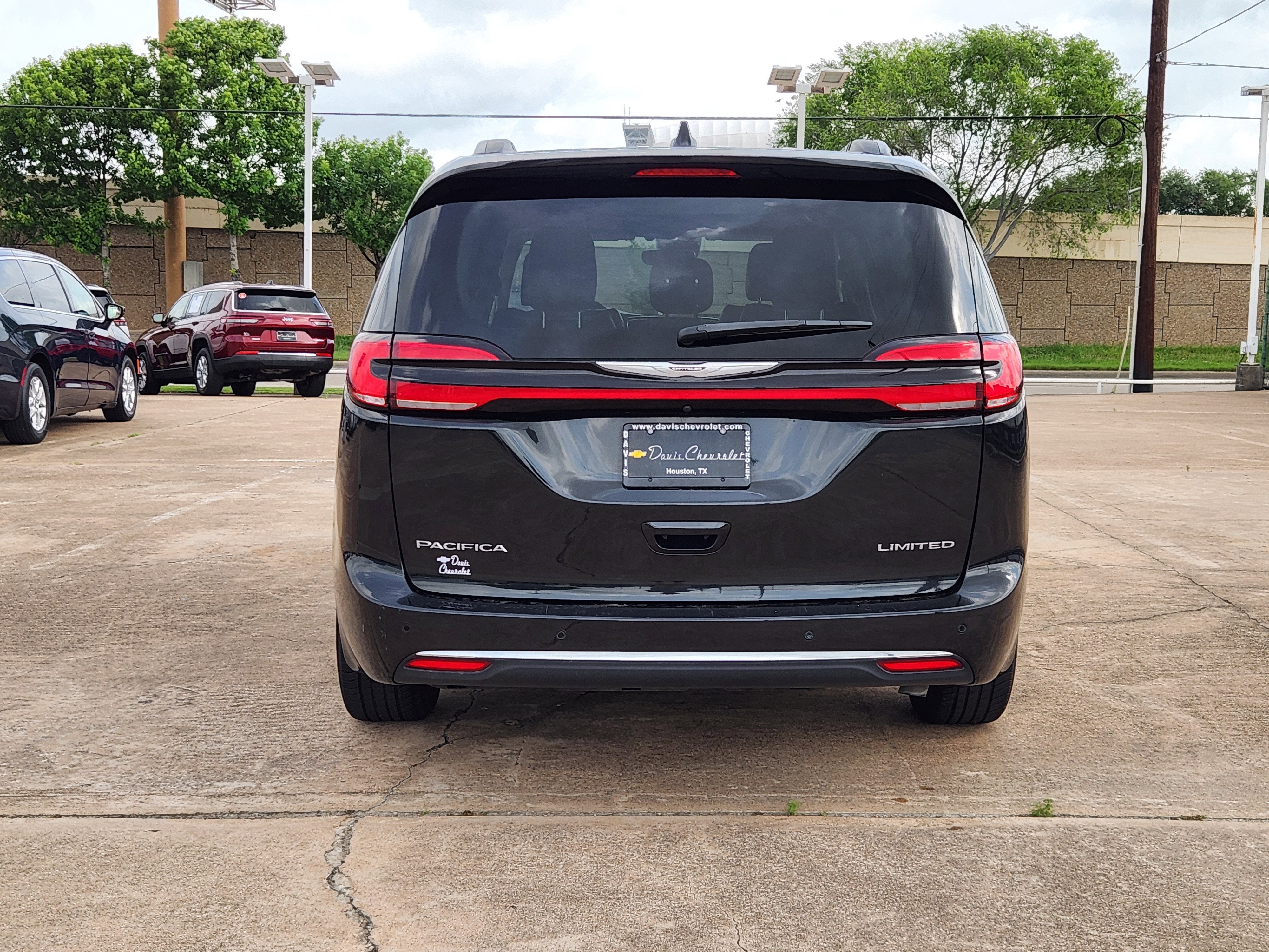 2023 Chrysler Pacifica Limited