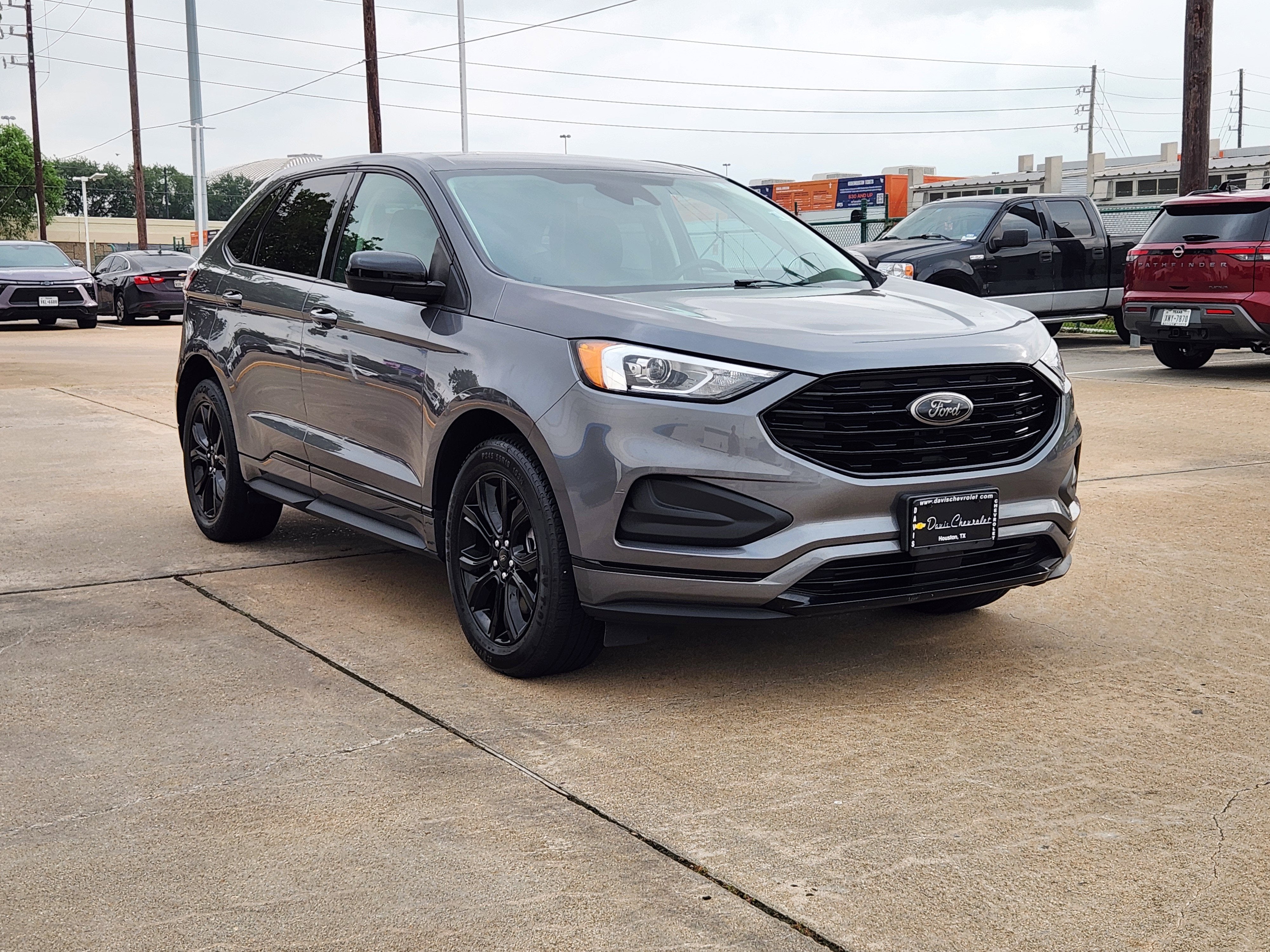 2023 Ford Edge SE