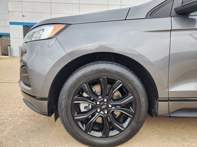 2023 Ford Edge SE