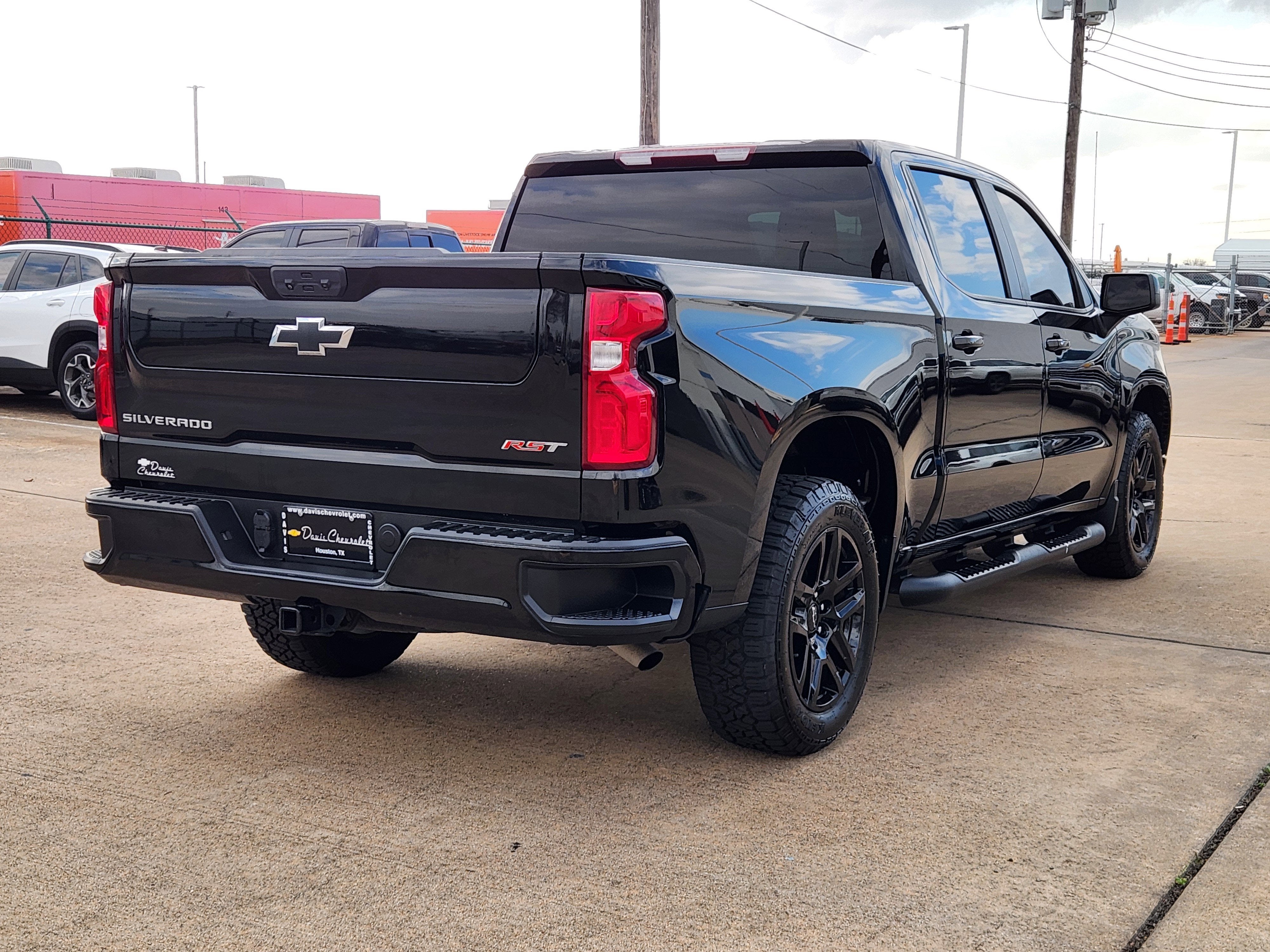 2022 Chevrolet Silverado 1500 RST