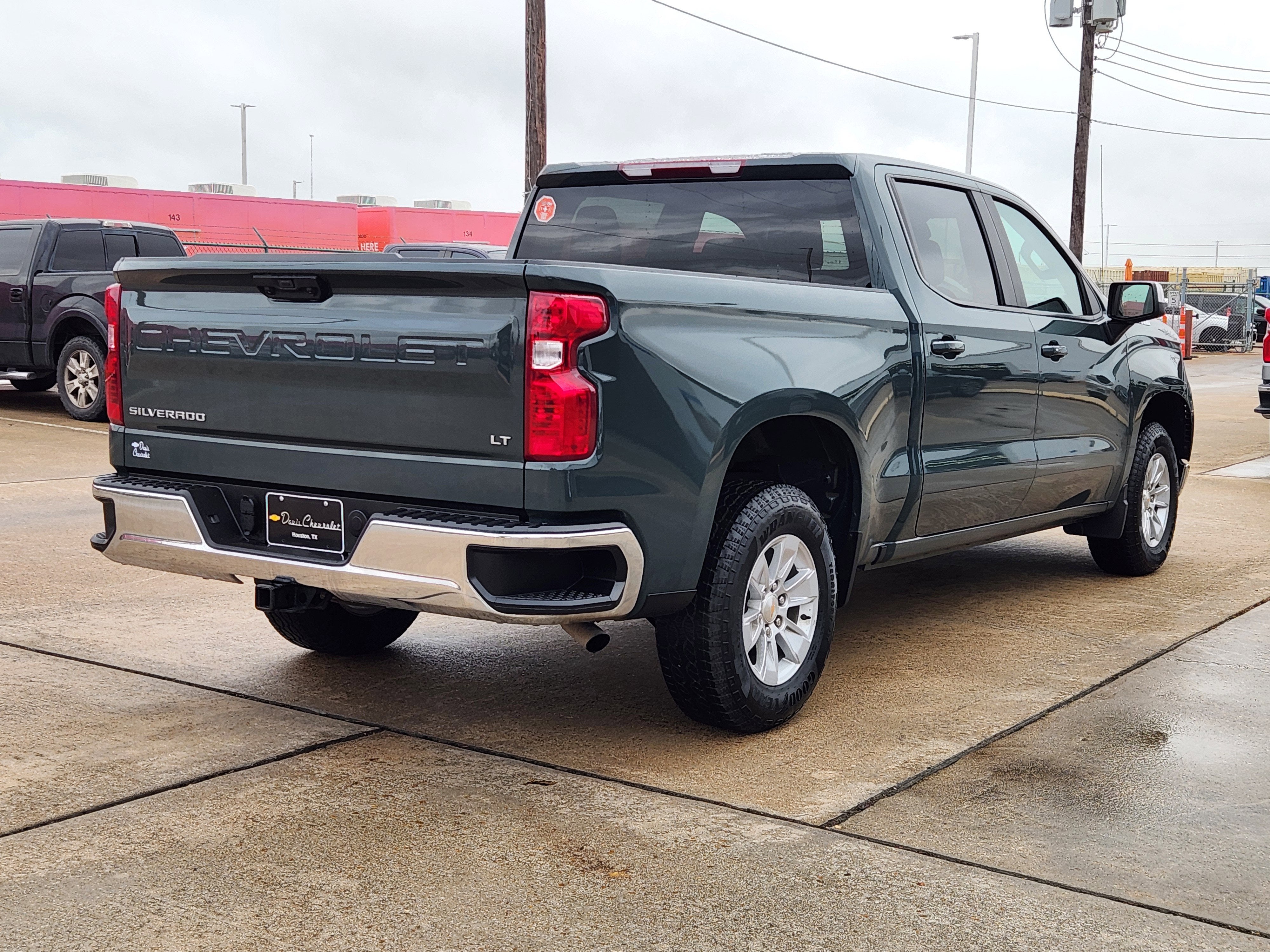 2025 Chevrolet Silverado 1500 LT