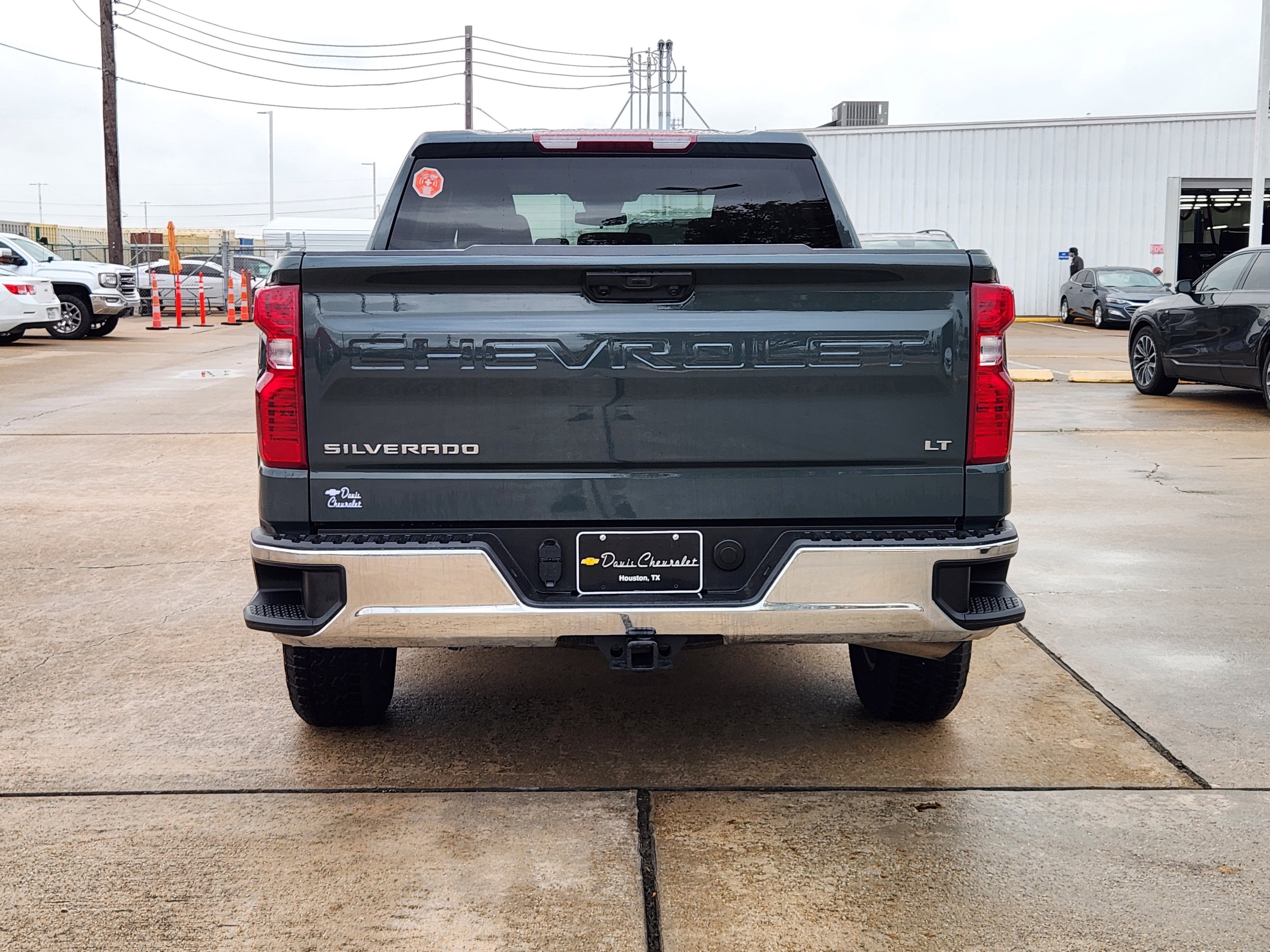2025 Chevrolet Silverado 1500 LT