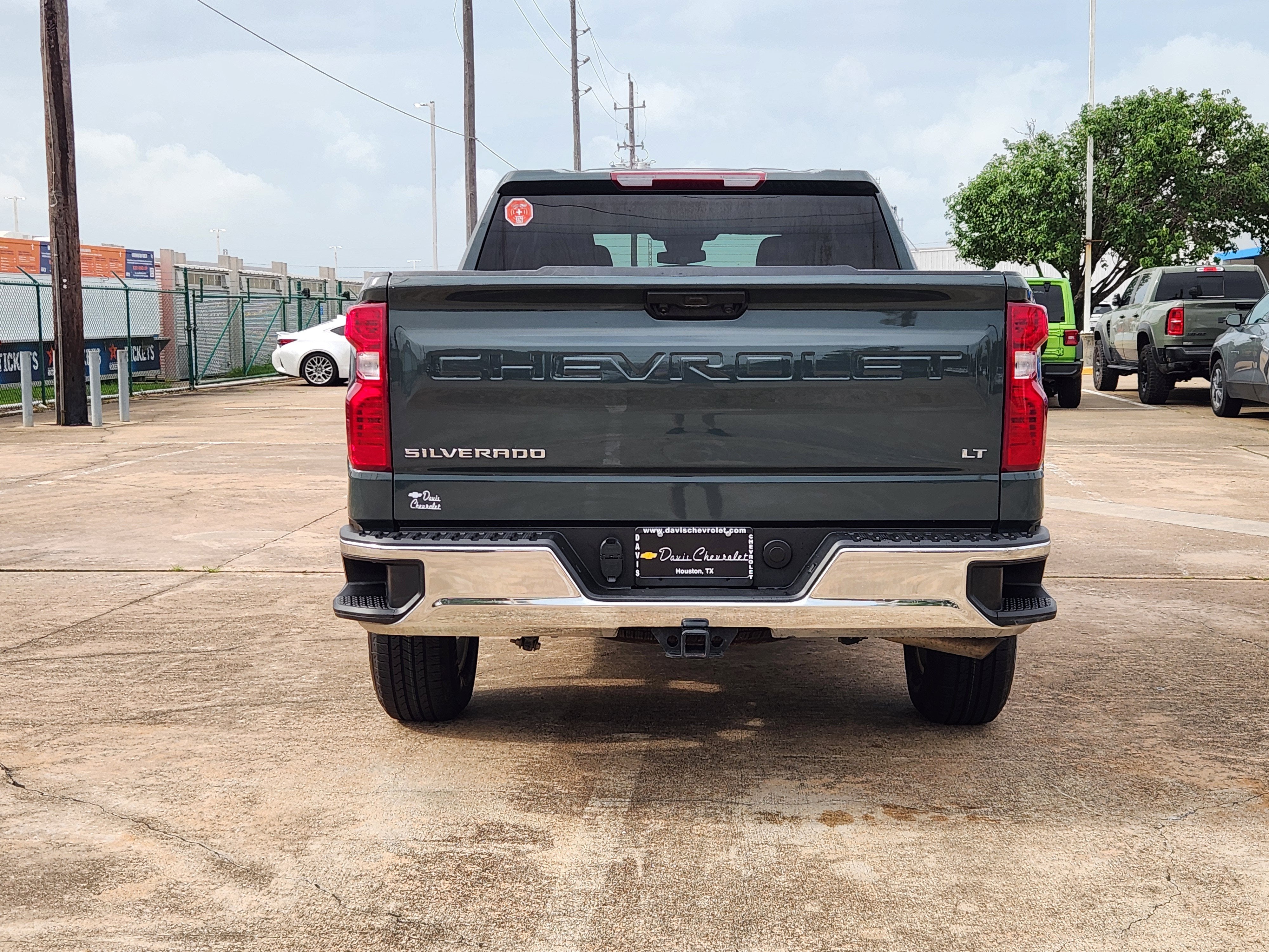 2025 Chevrolet Silverado 1500 LT