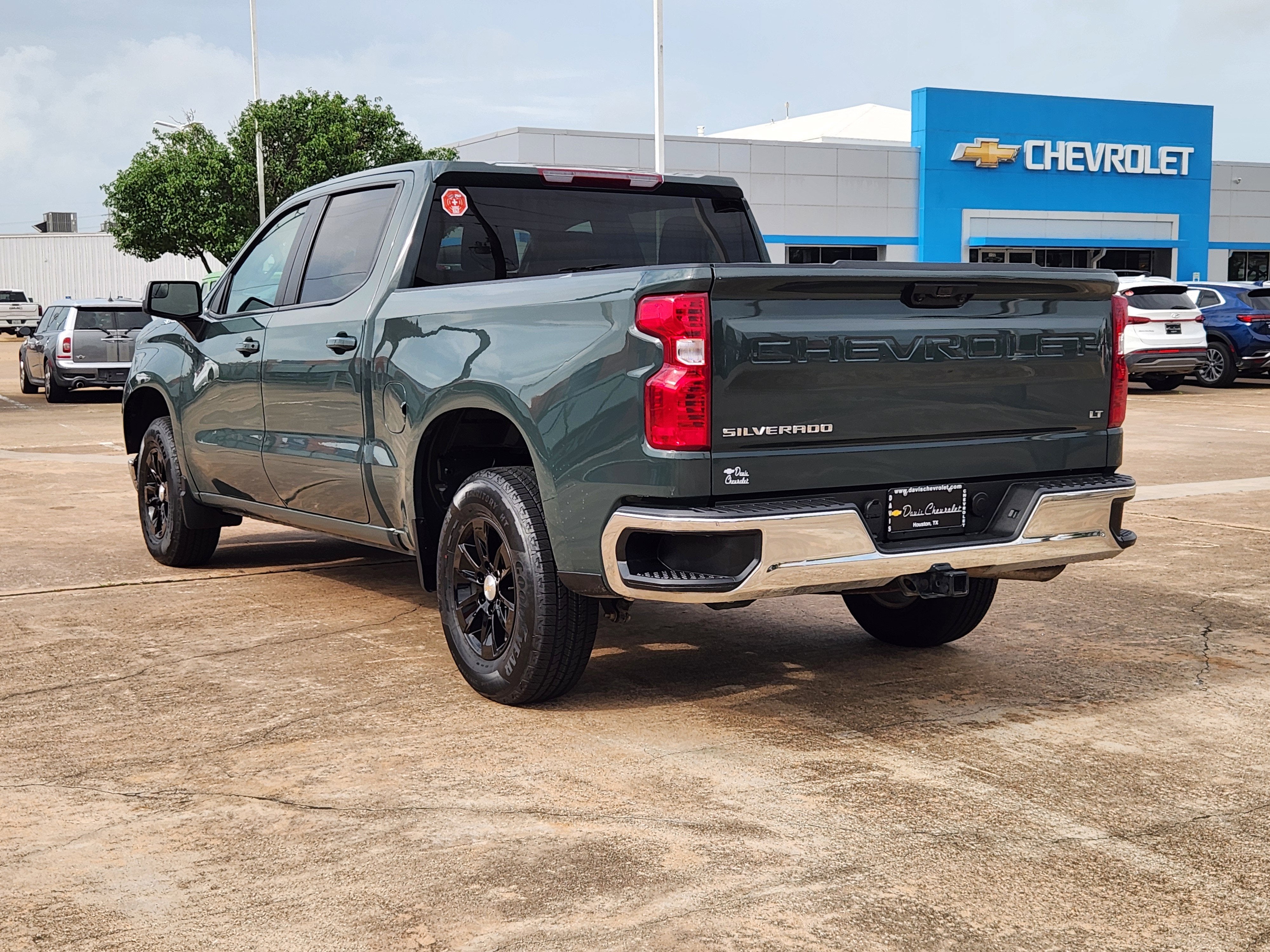 2025 Chevrolet Silverado 1500 LT