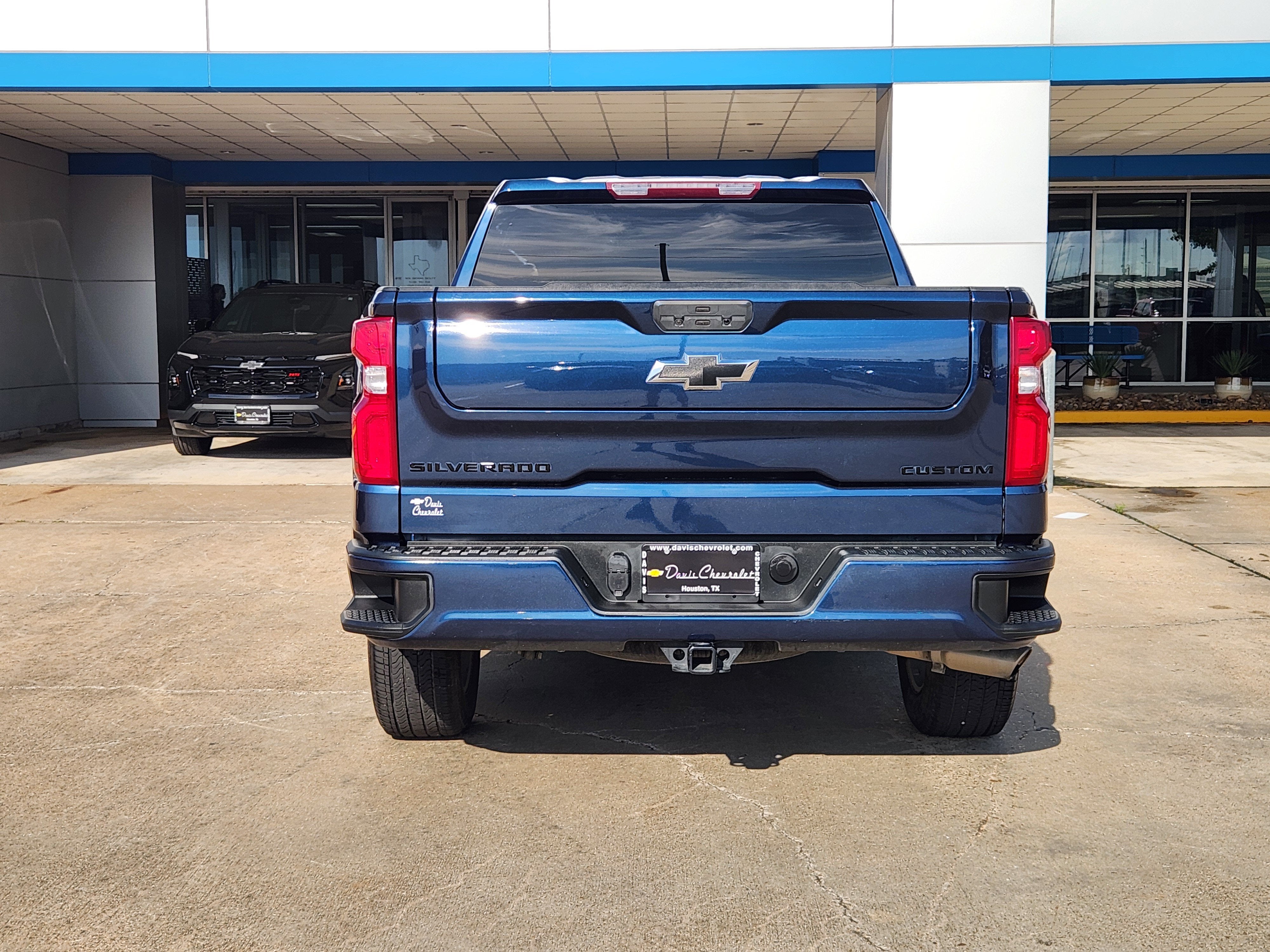 2022 Chevrolet Silverado 1500 LTD Custom
