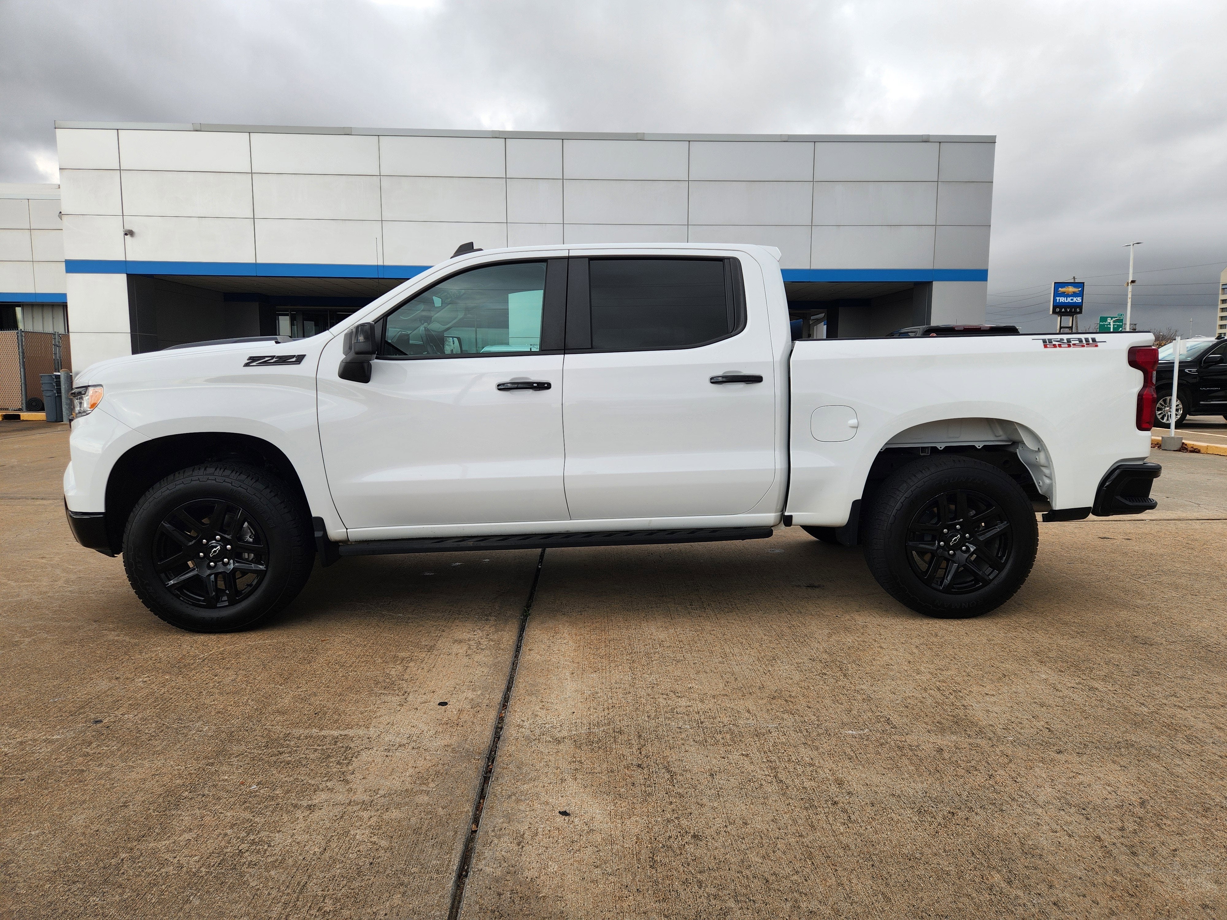 2023 Chevrolet Silverado 1500 LT Trail Boss