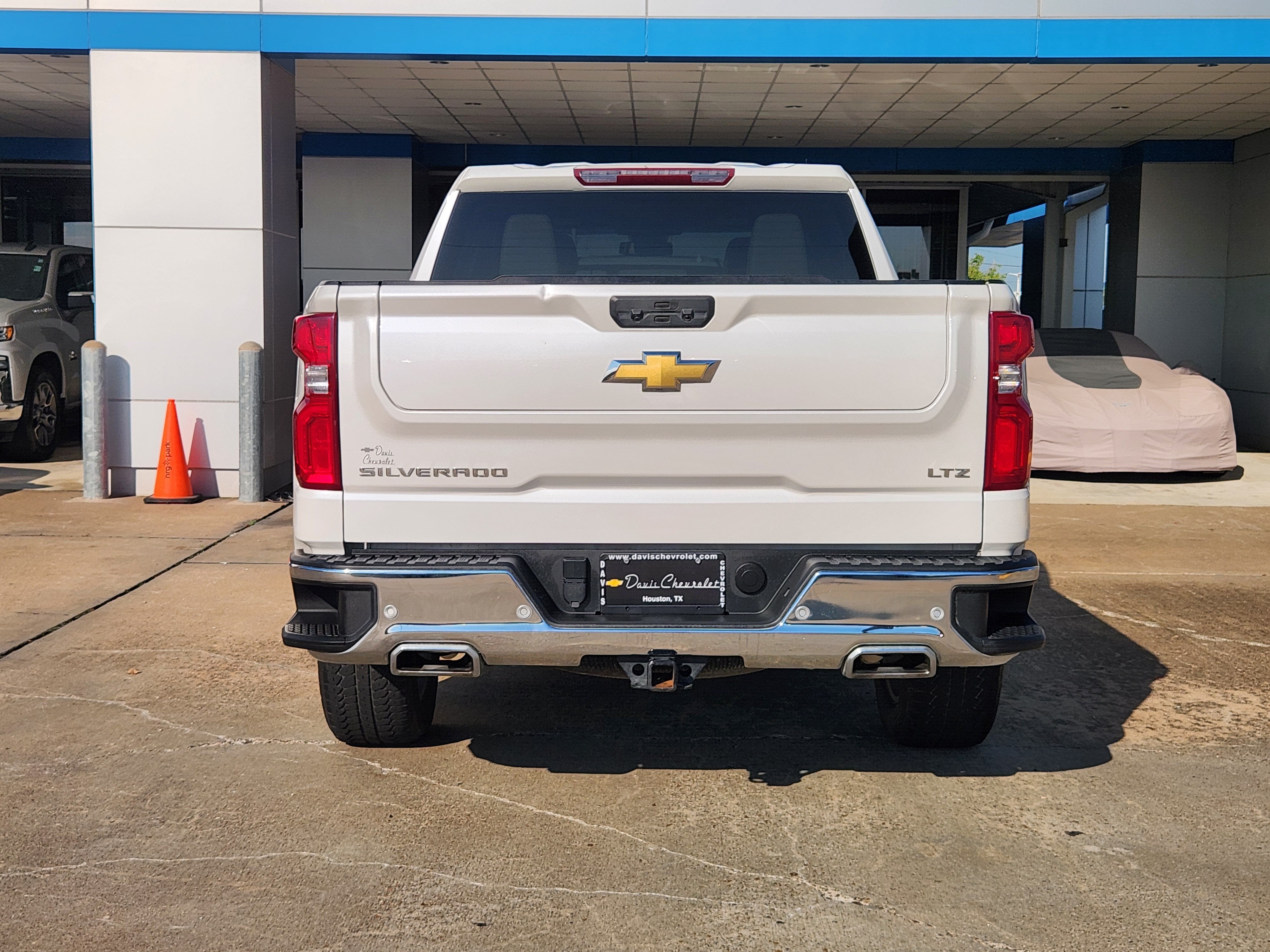 2024 Chevrolet Silverado 1500 LTZ