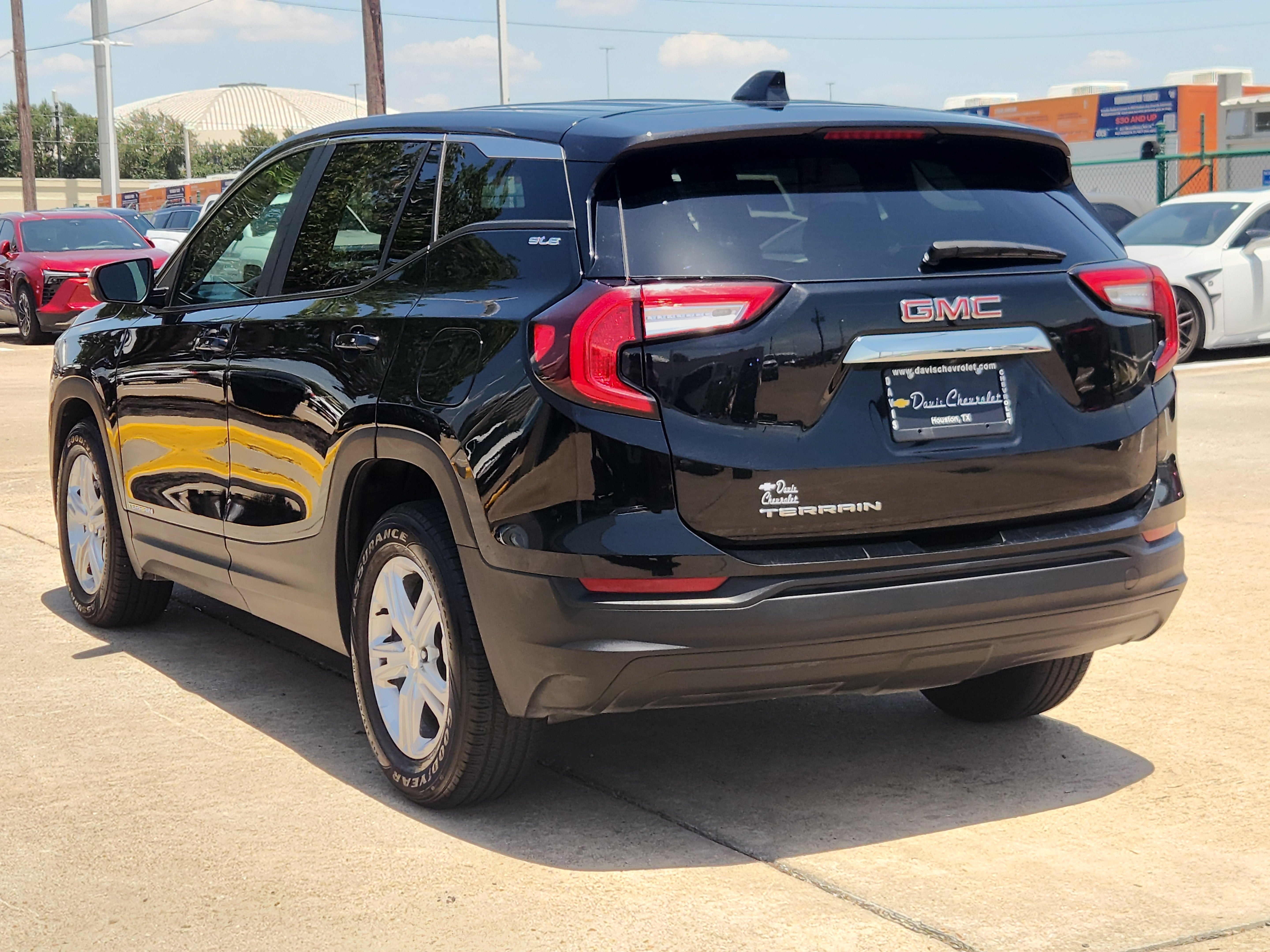 2024 GMC Terrain SLE