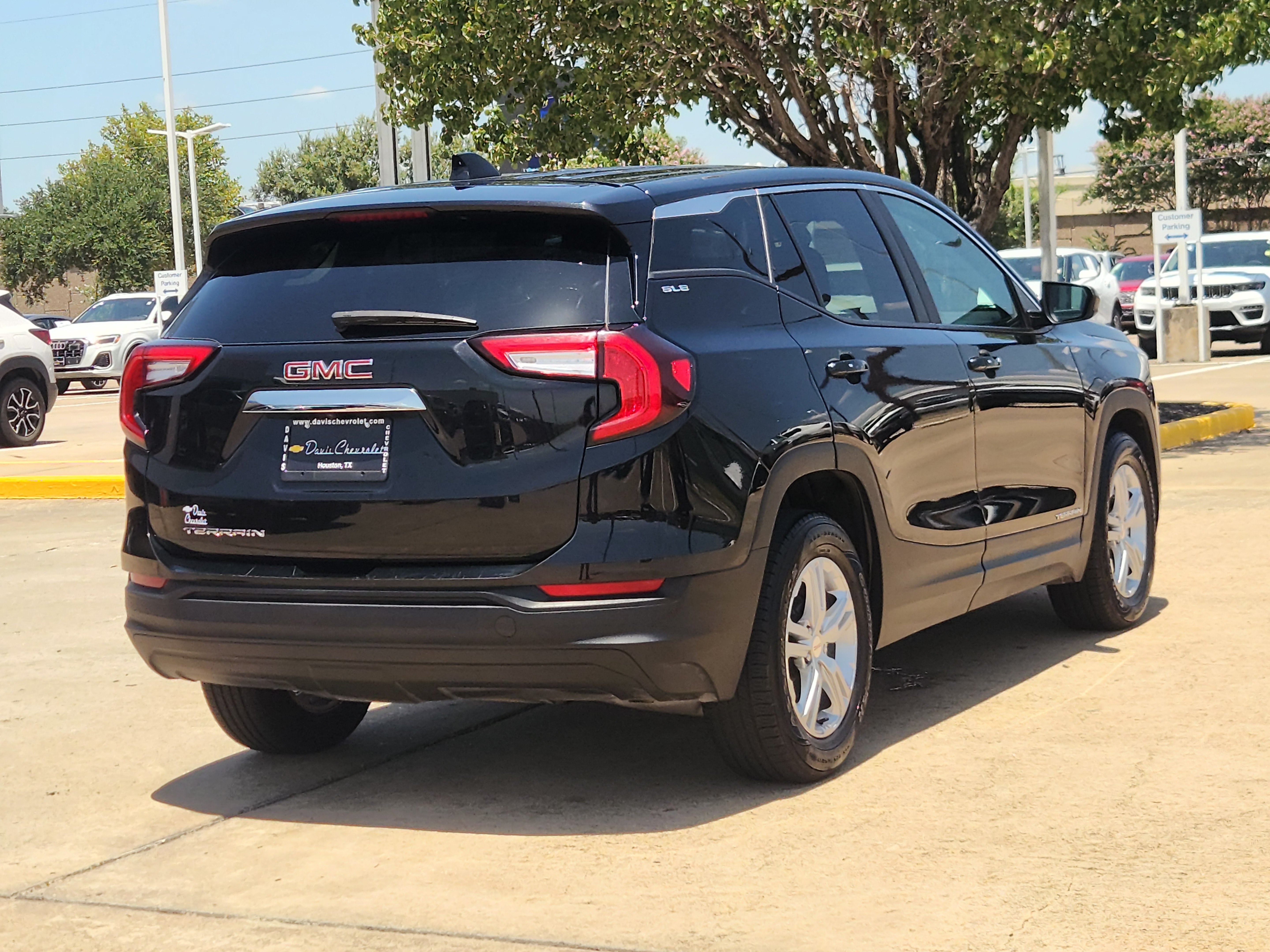 2024 GMC Terrain SLE