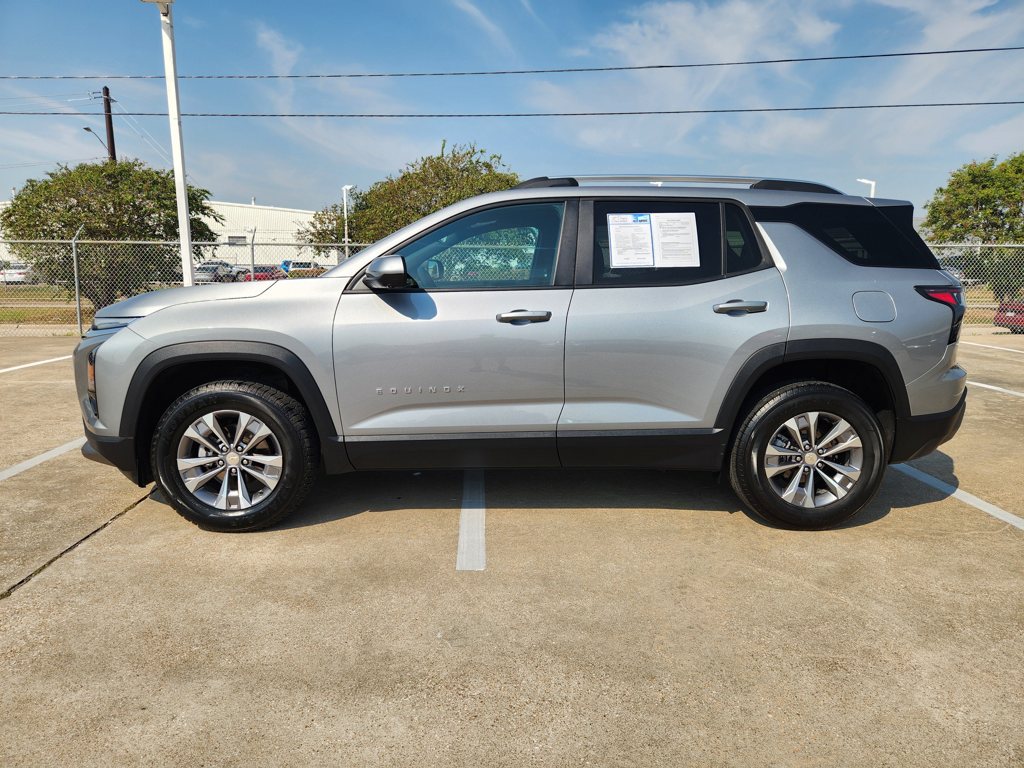 2025 Chevrolet Equinox LT