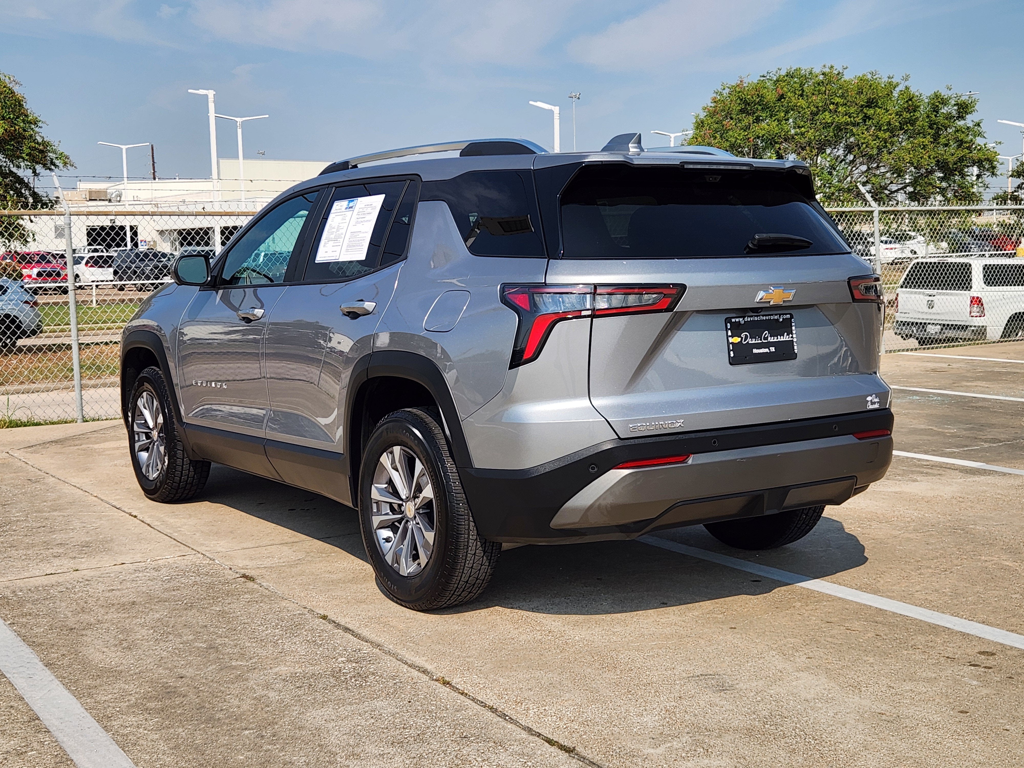 2025 Chevrolet Equinox LT