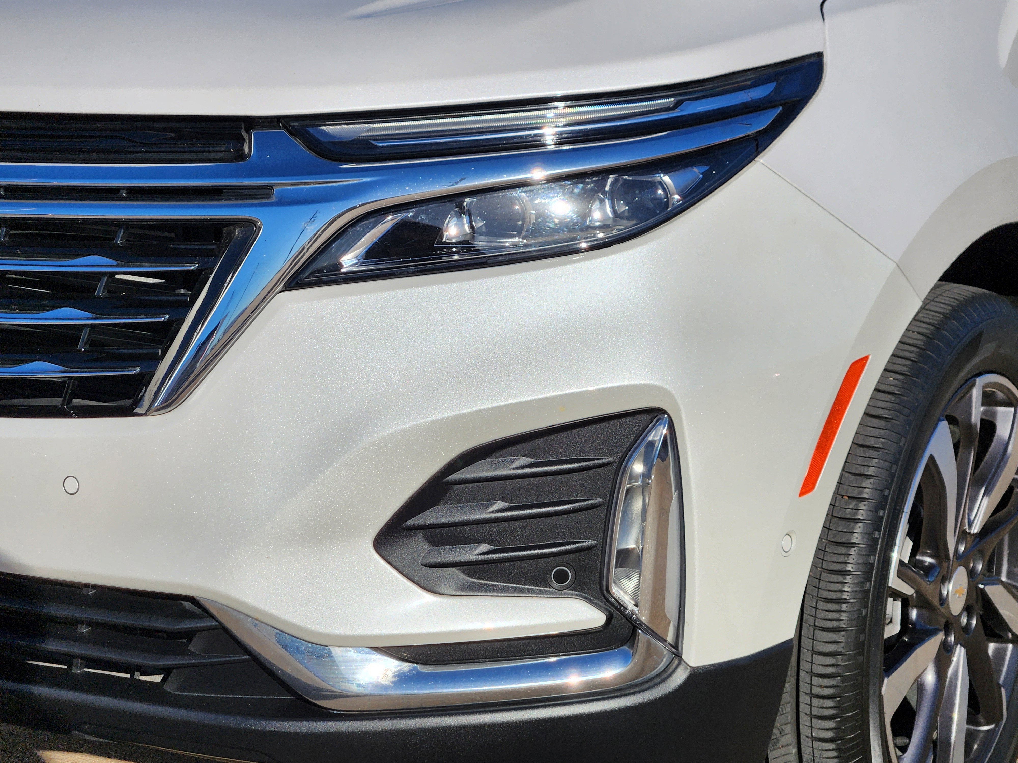 2023 Chevrolet Equinox Premier