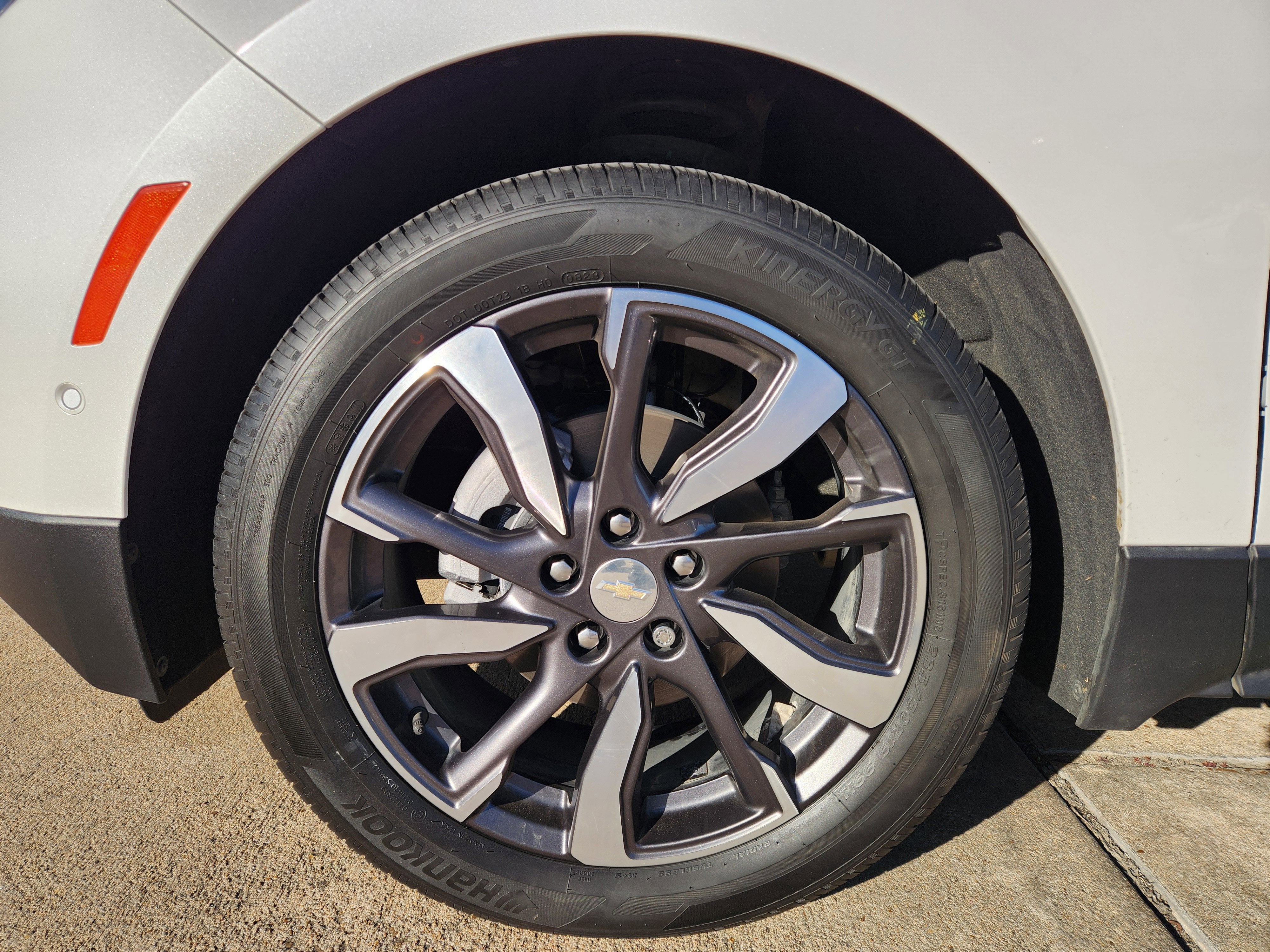 2023 Chevrolet Equinox Premier