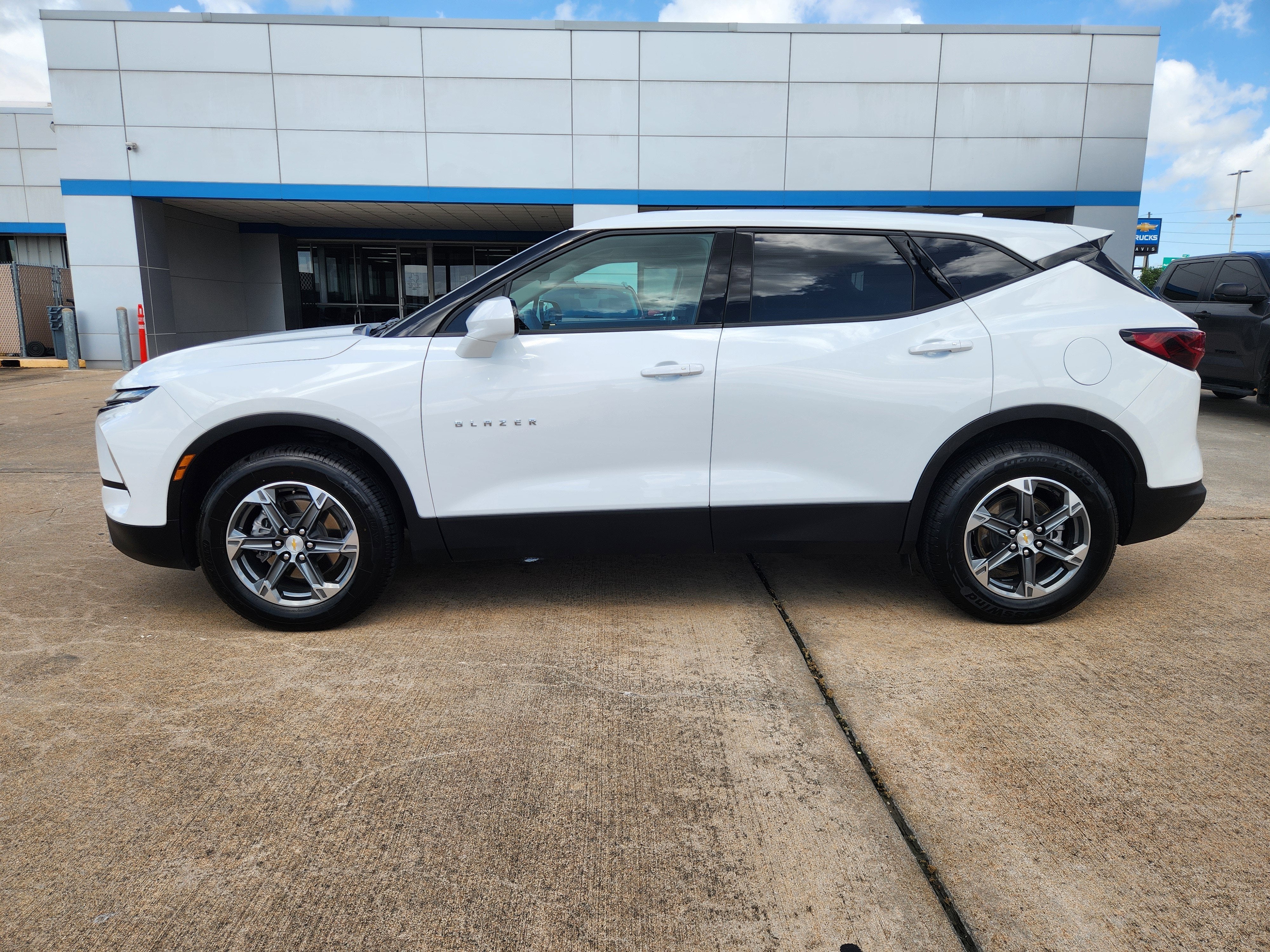 2025 Chevrolet Blazer 2LT