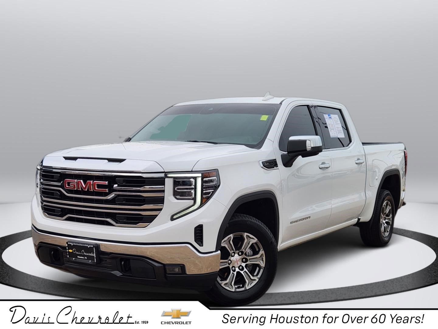 2025 GMC Sierra 1500 SLT
