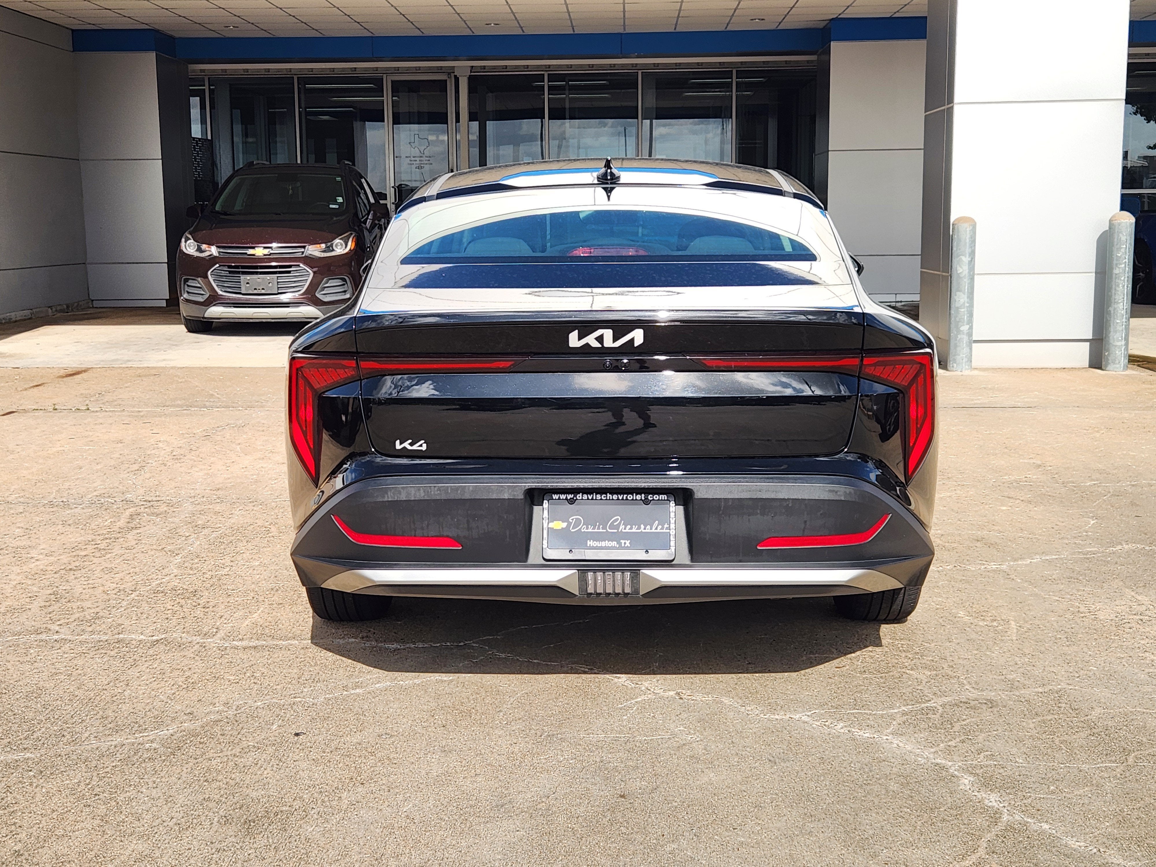 2025 Kia K4 LX
