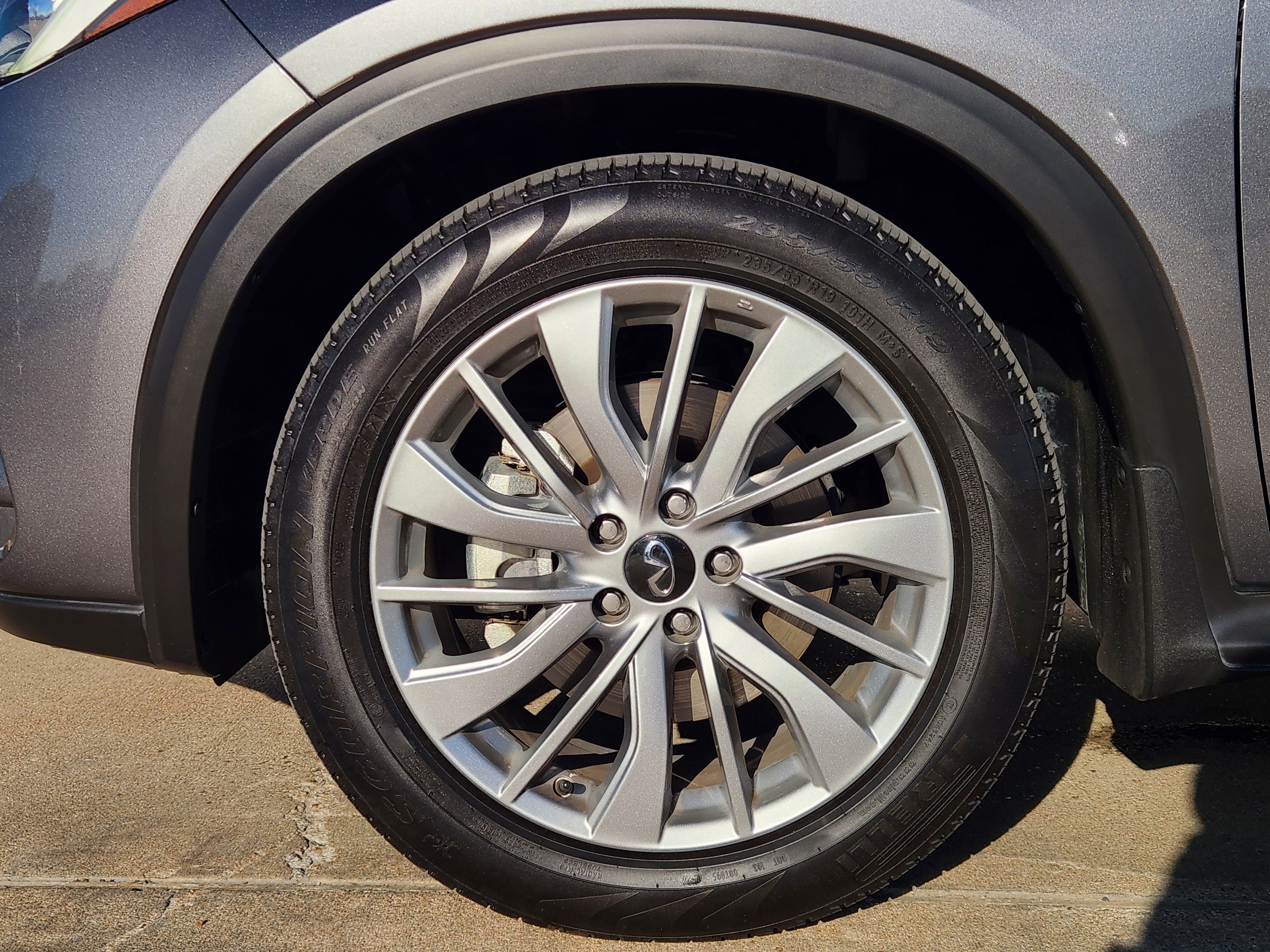 2023 INFINITI QX50 LUXE AWD