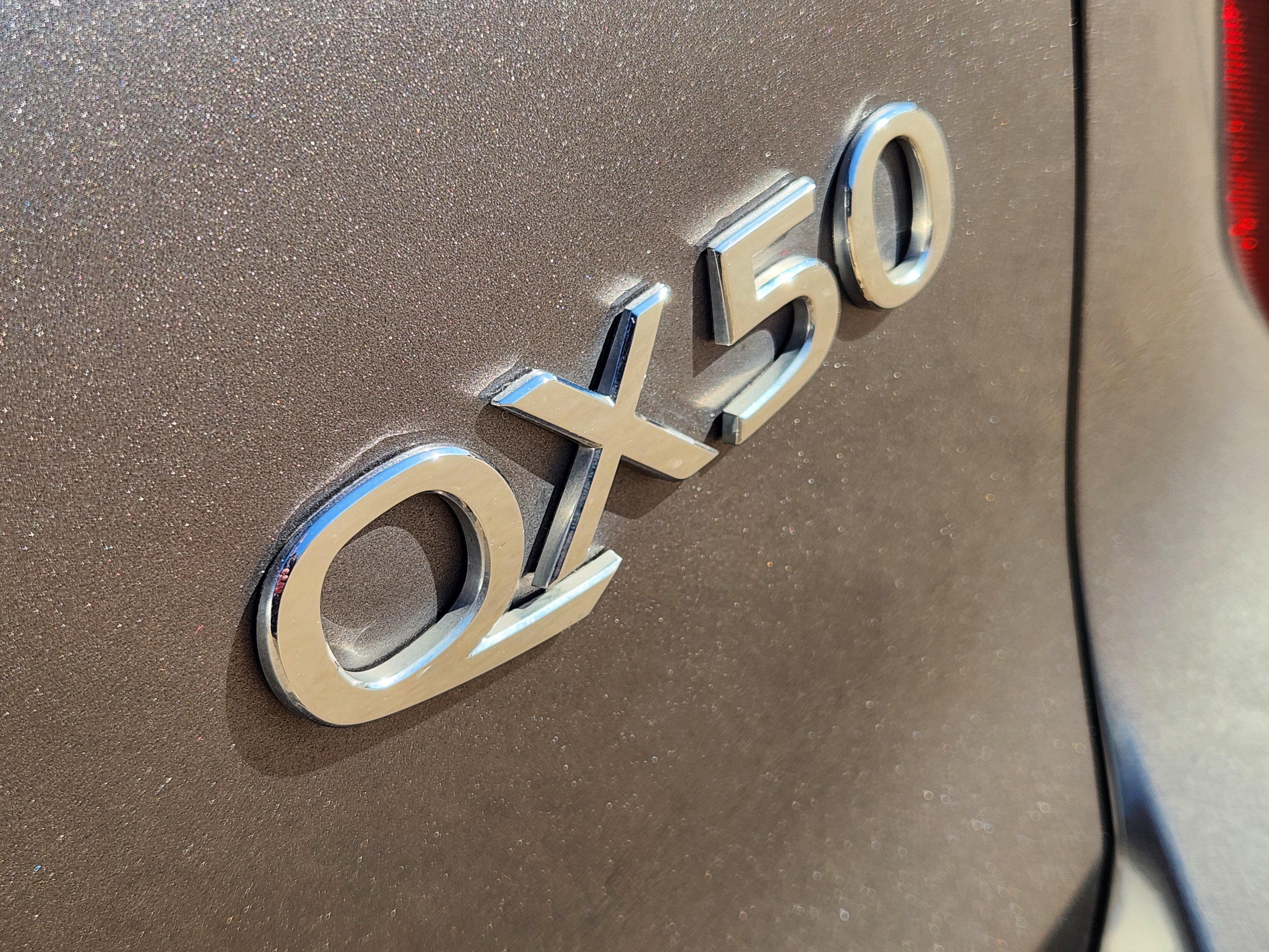 2023 INFINITI QX50 LUXE AWD