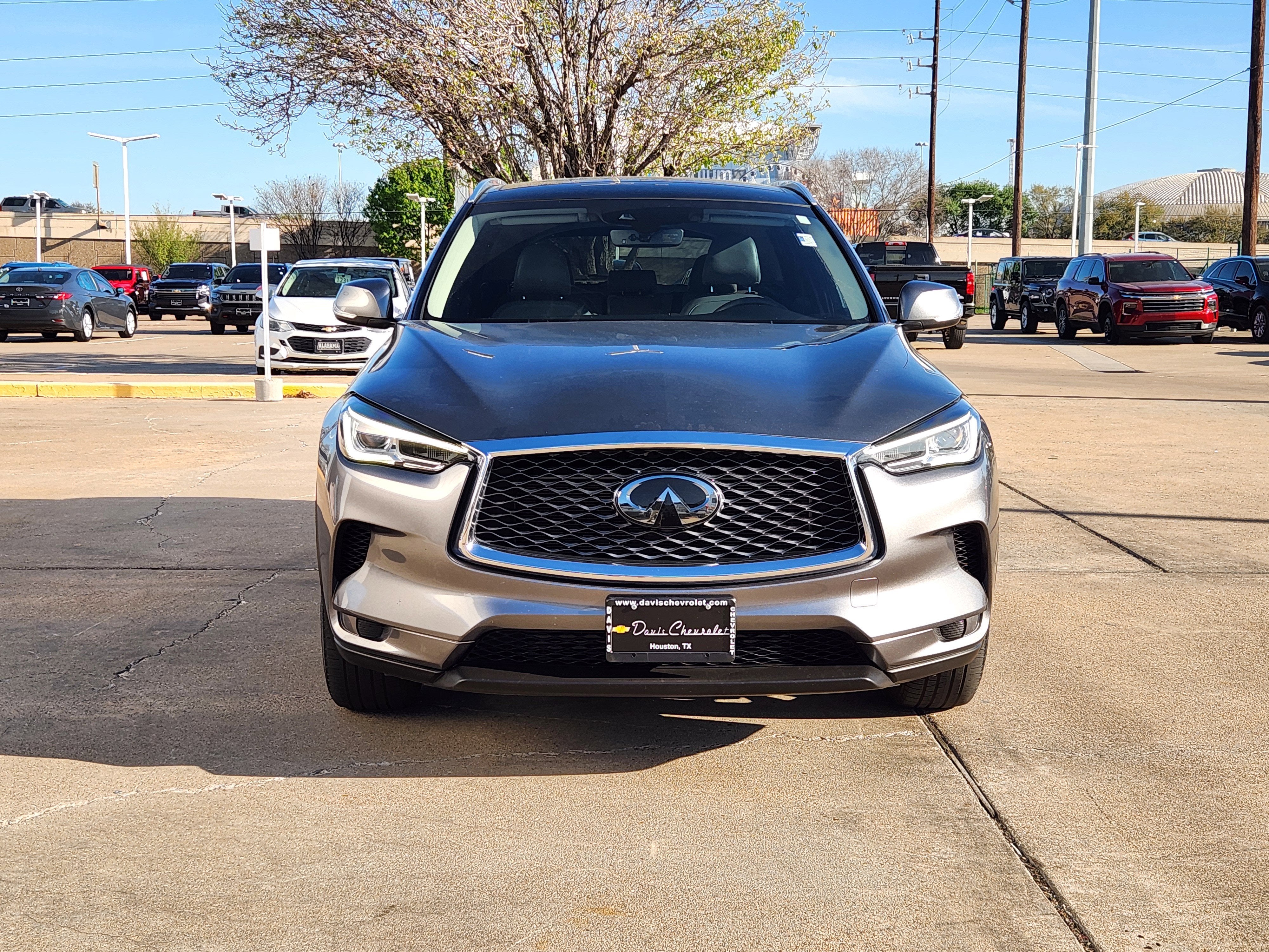 2023 INFINITI QX50 LUXE AWD