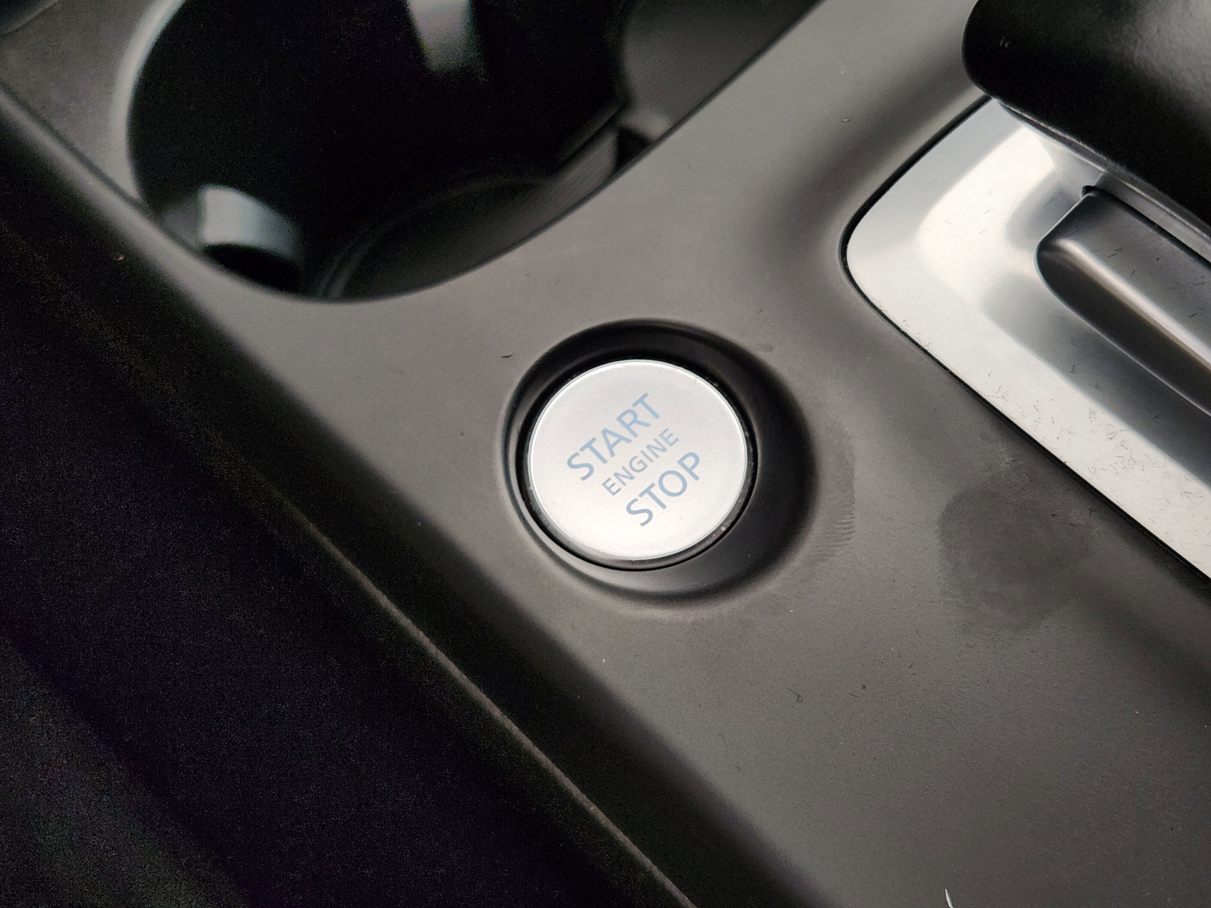 2023 INFINITI QX50 LUXE AWD