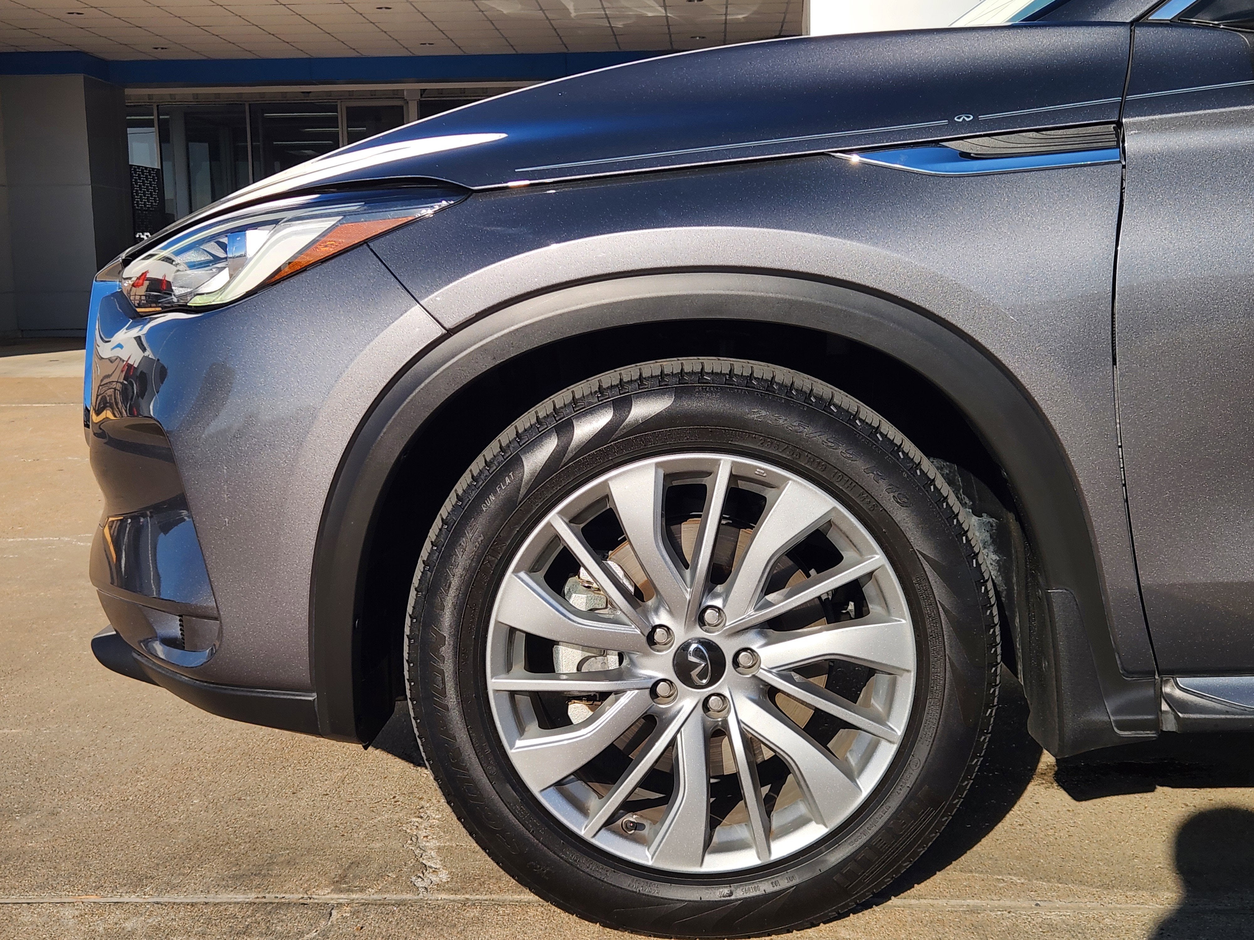 2023 INFINITI QX50 LUXE AWD