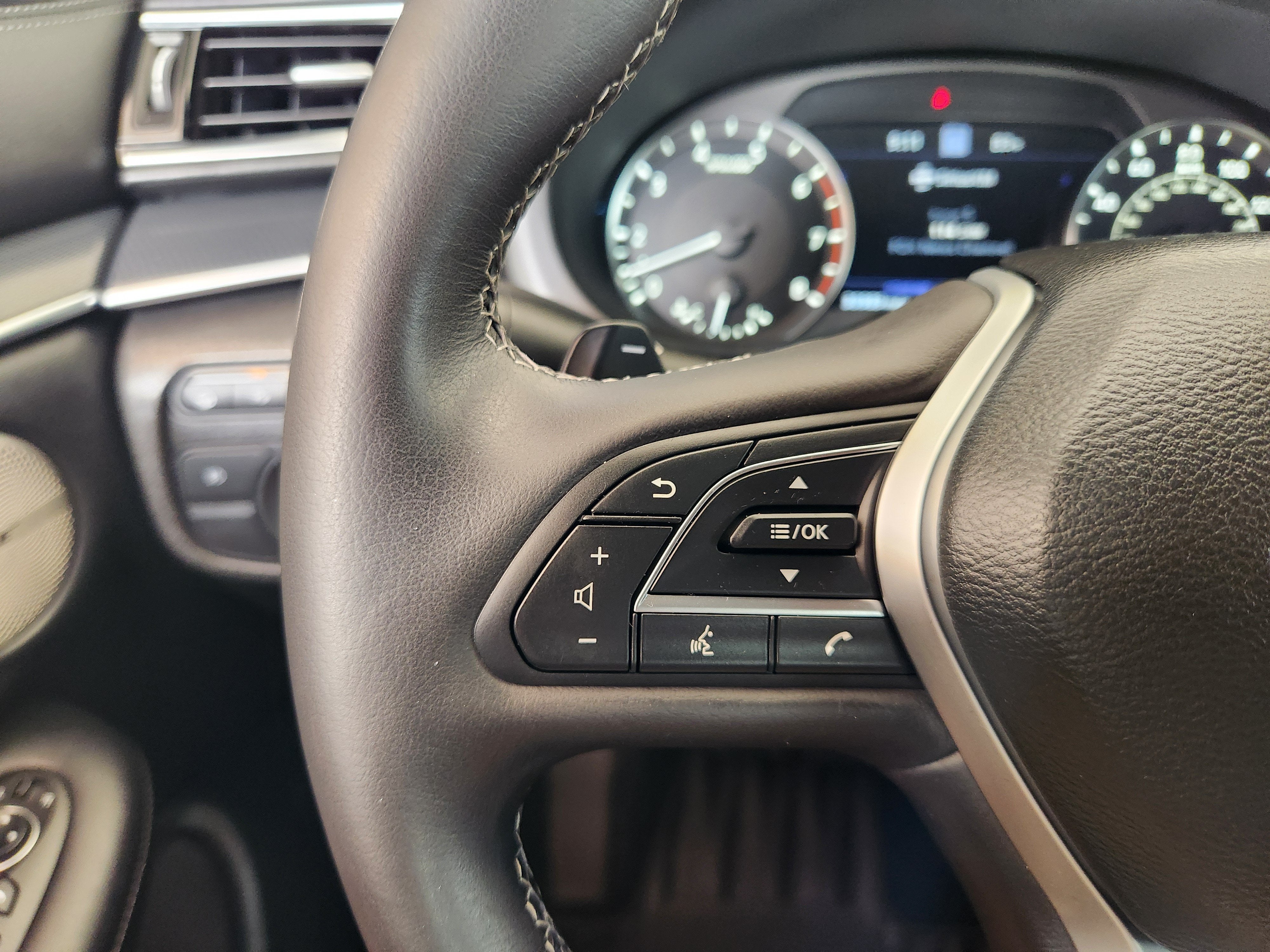2023 INFINITI QX50 SPORT