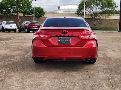 2020 Toyota Camry SE