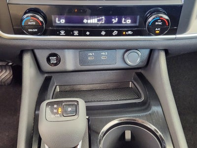 2024 Nissan Rogue SV