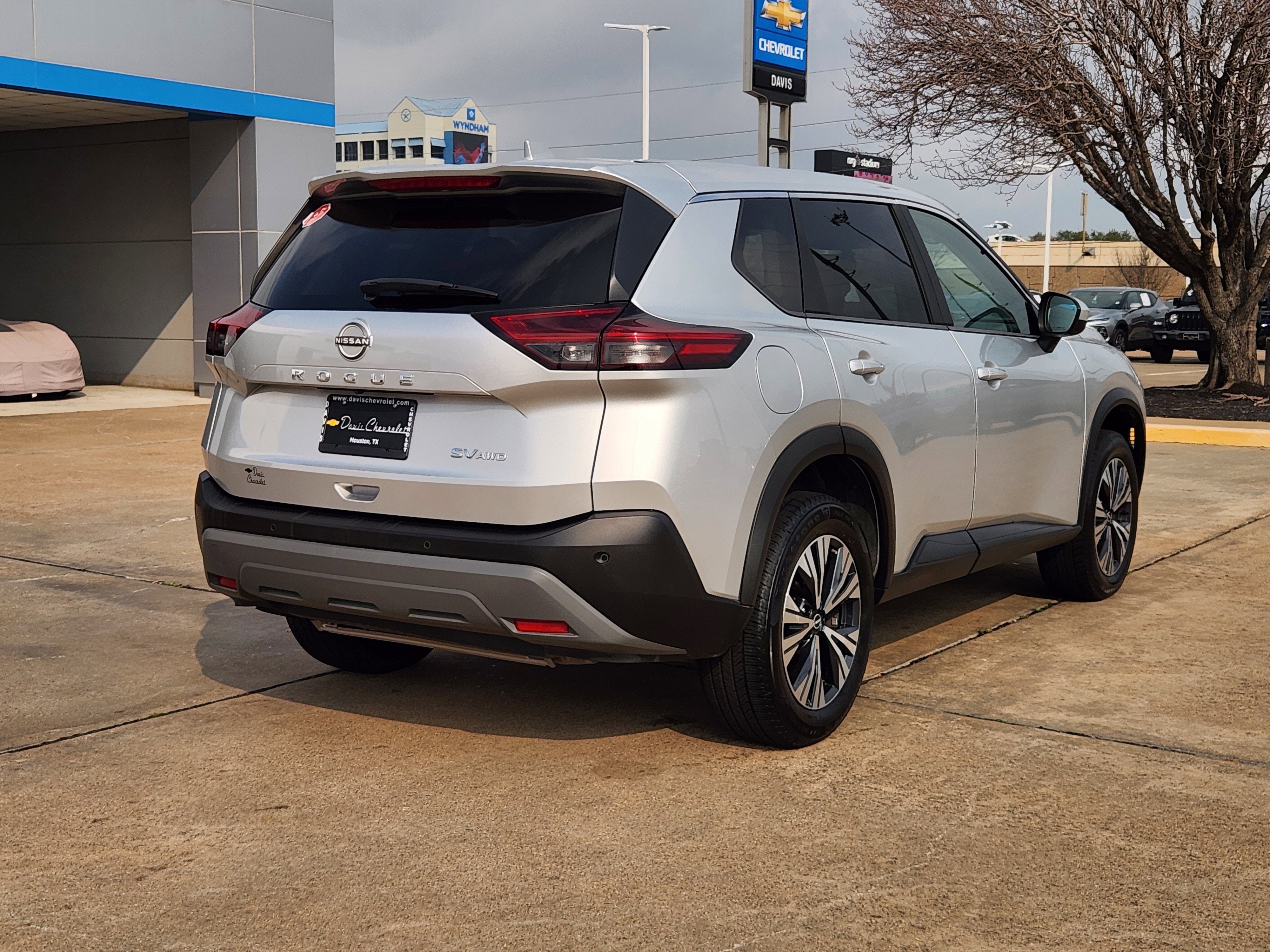 2023 Nissan Rogue SV