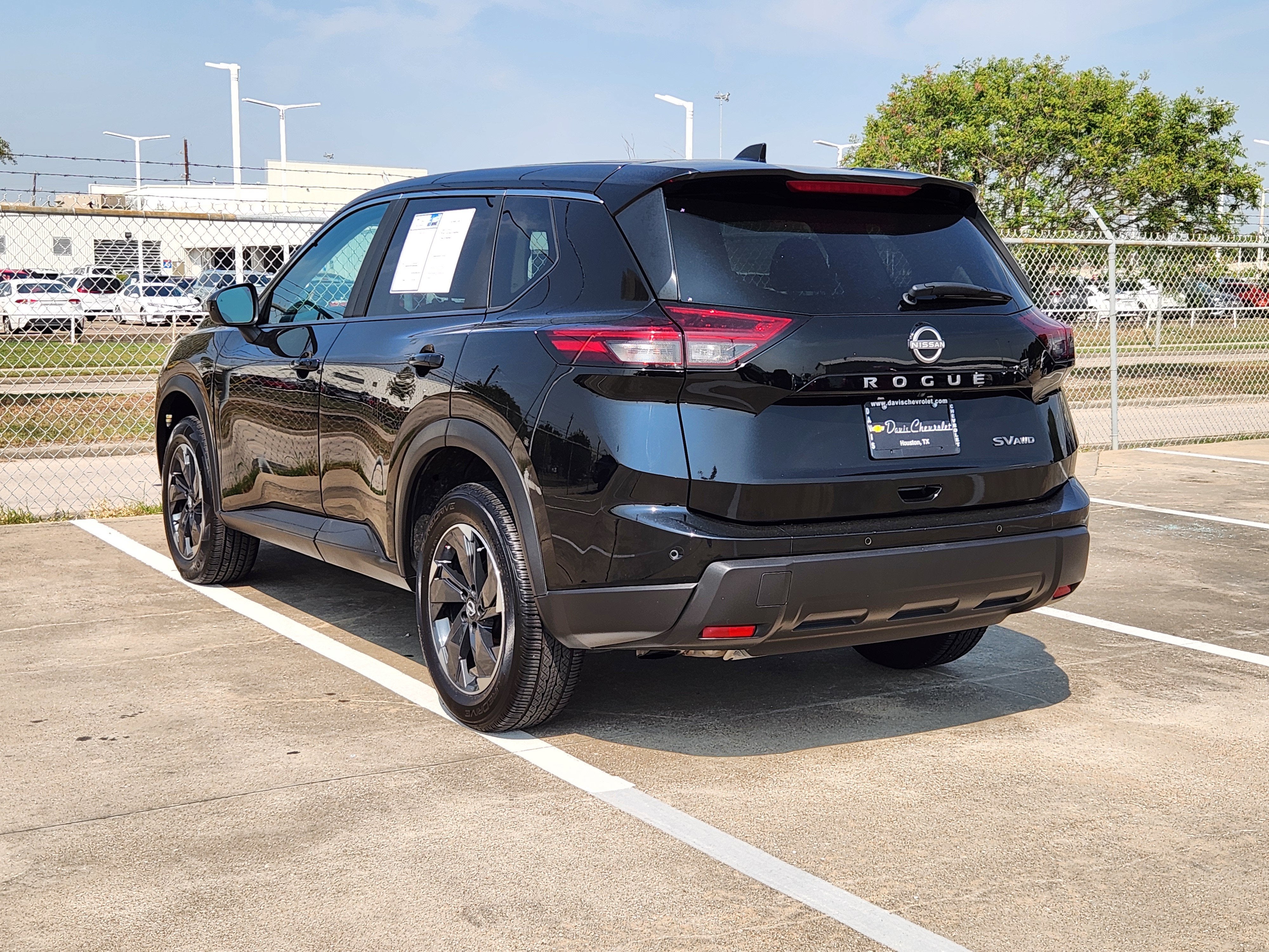 2024 Nissan Rogue SV